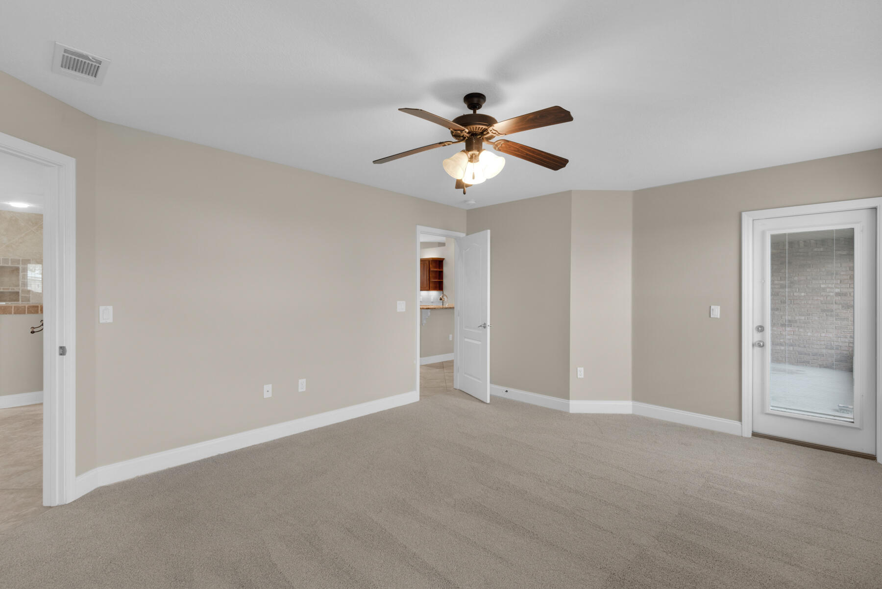 THE MEADOWS - Residential