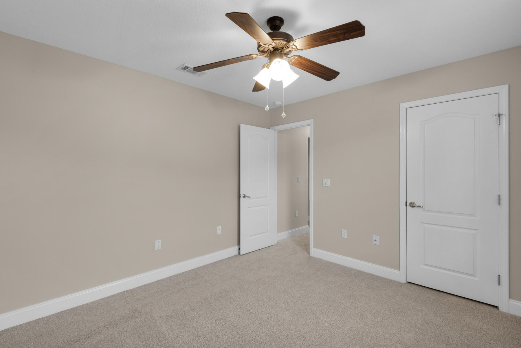 THE MEADOWS - Residential