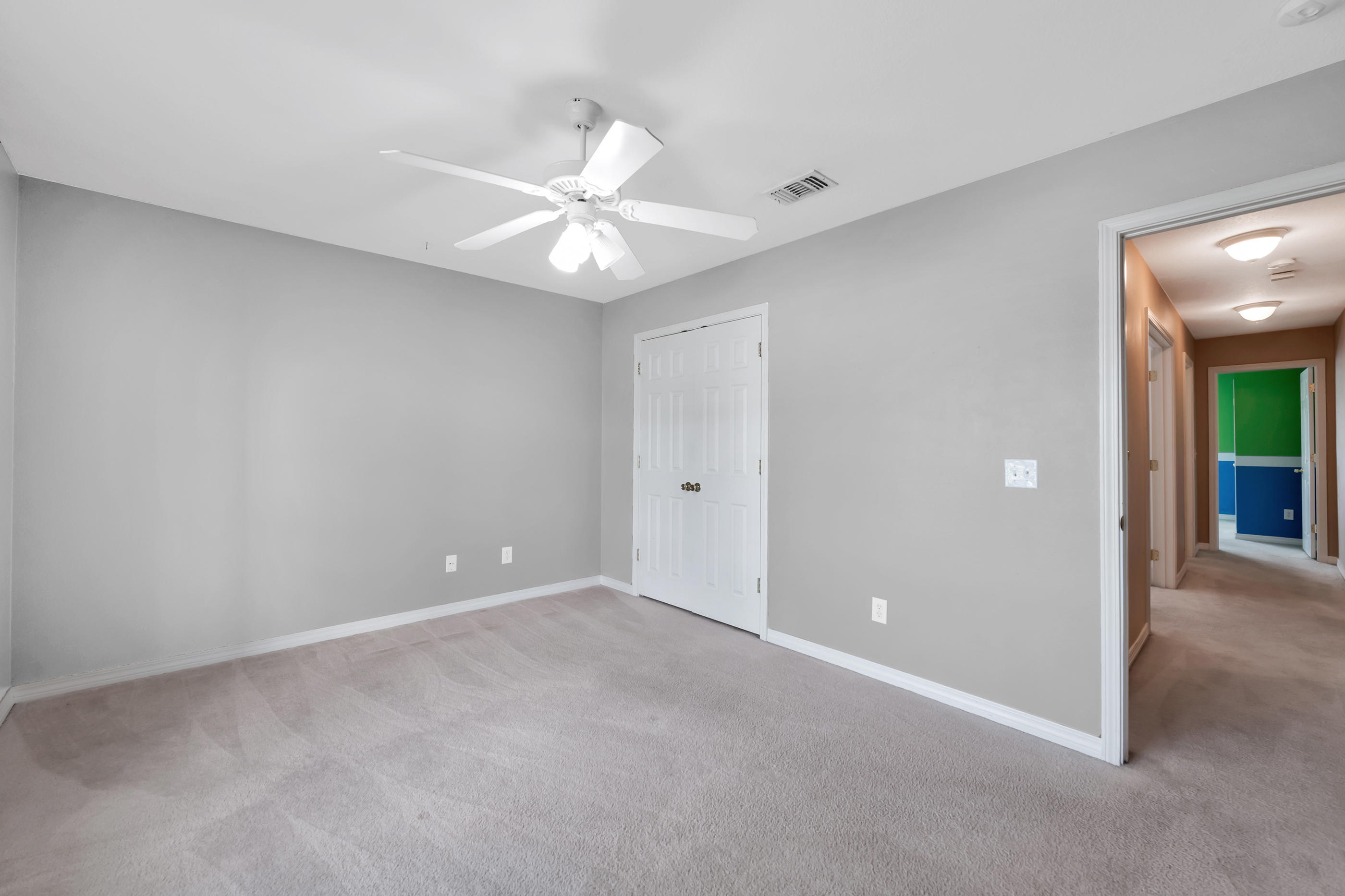 QUAYSIDE VILLAGE PH III - Residential