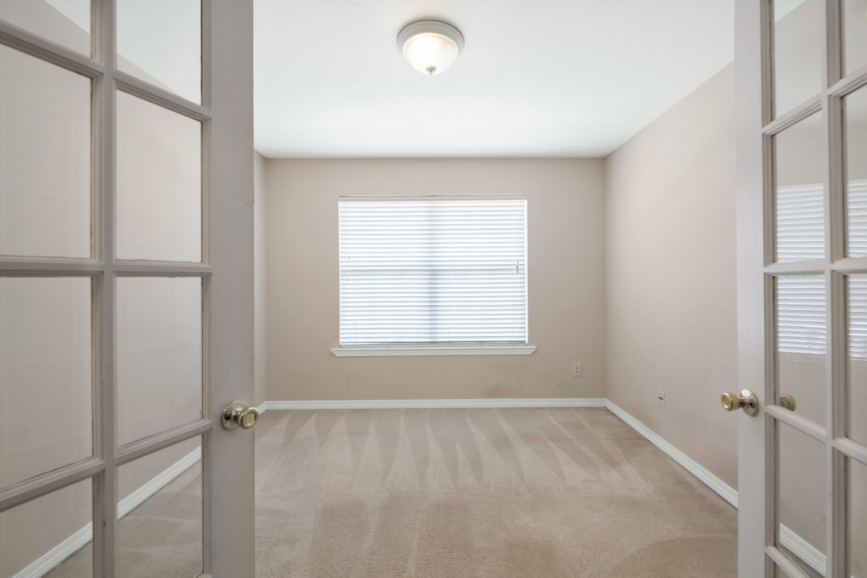 QUAYSIDE VILLAGE PH III - Residential