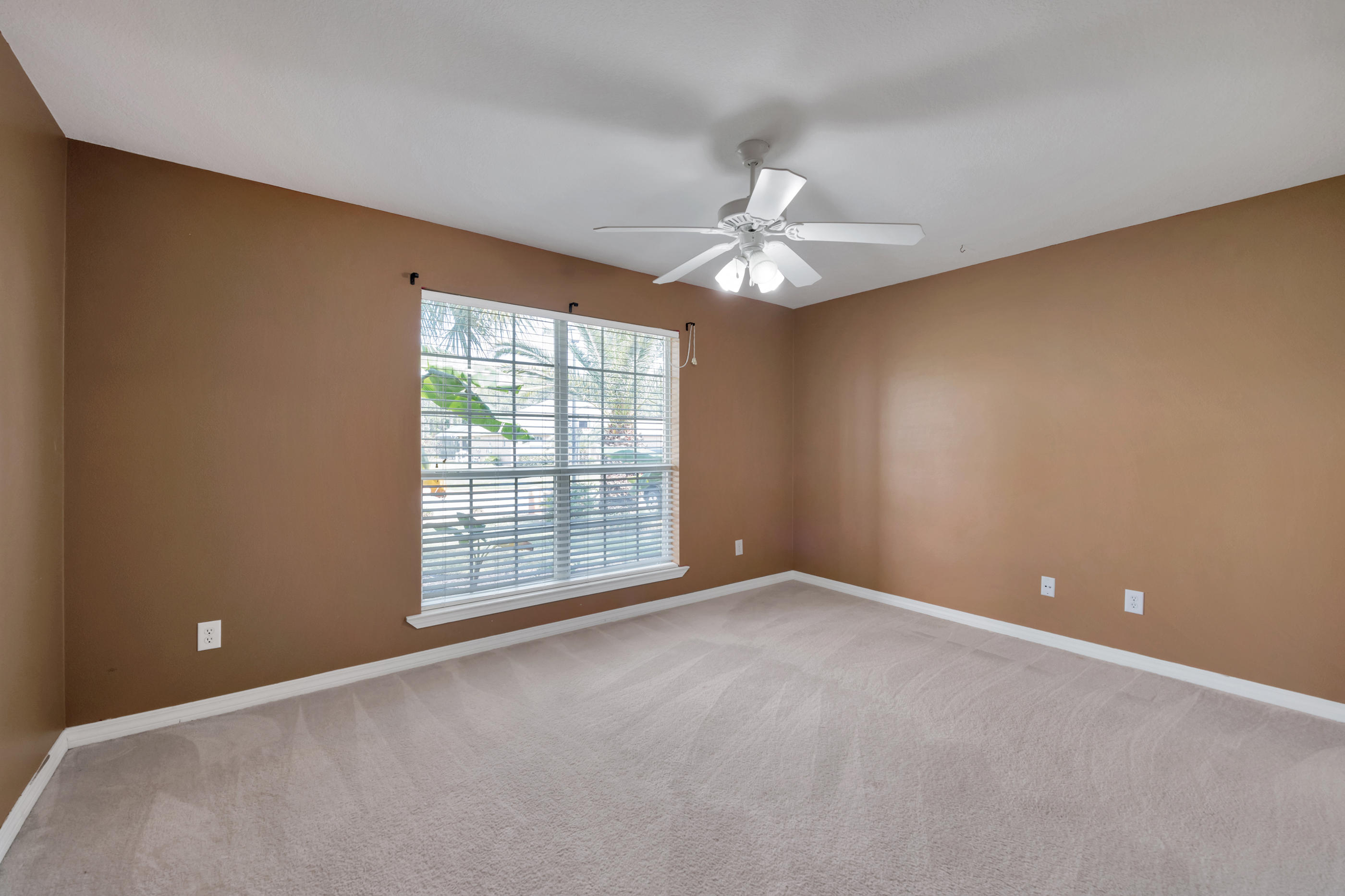 QUAYSIDE VILLAGE PH III - Residential