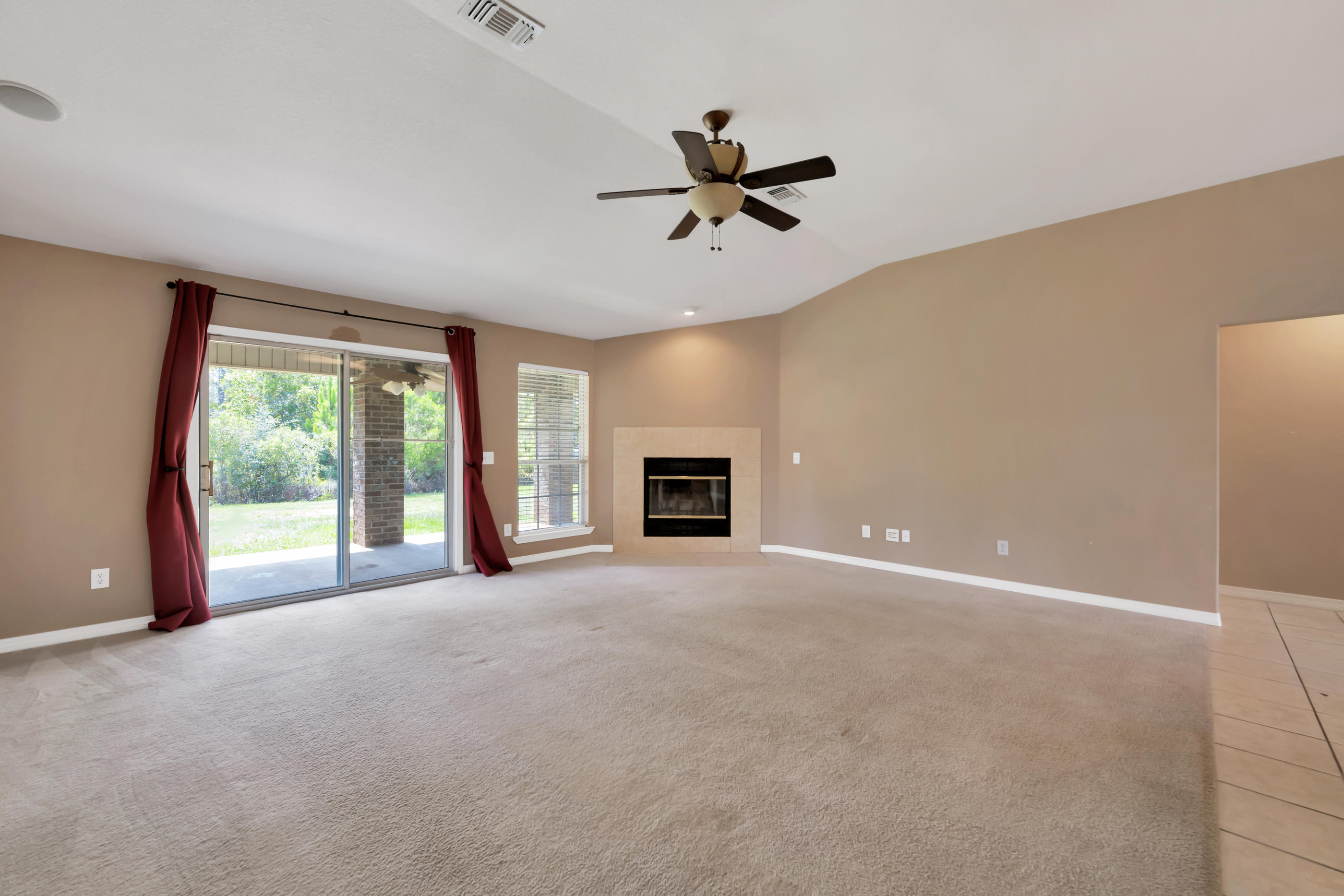 QUAYSIDE VILLAGE PH III - Residential