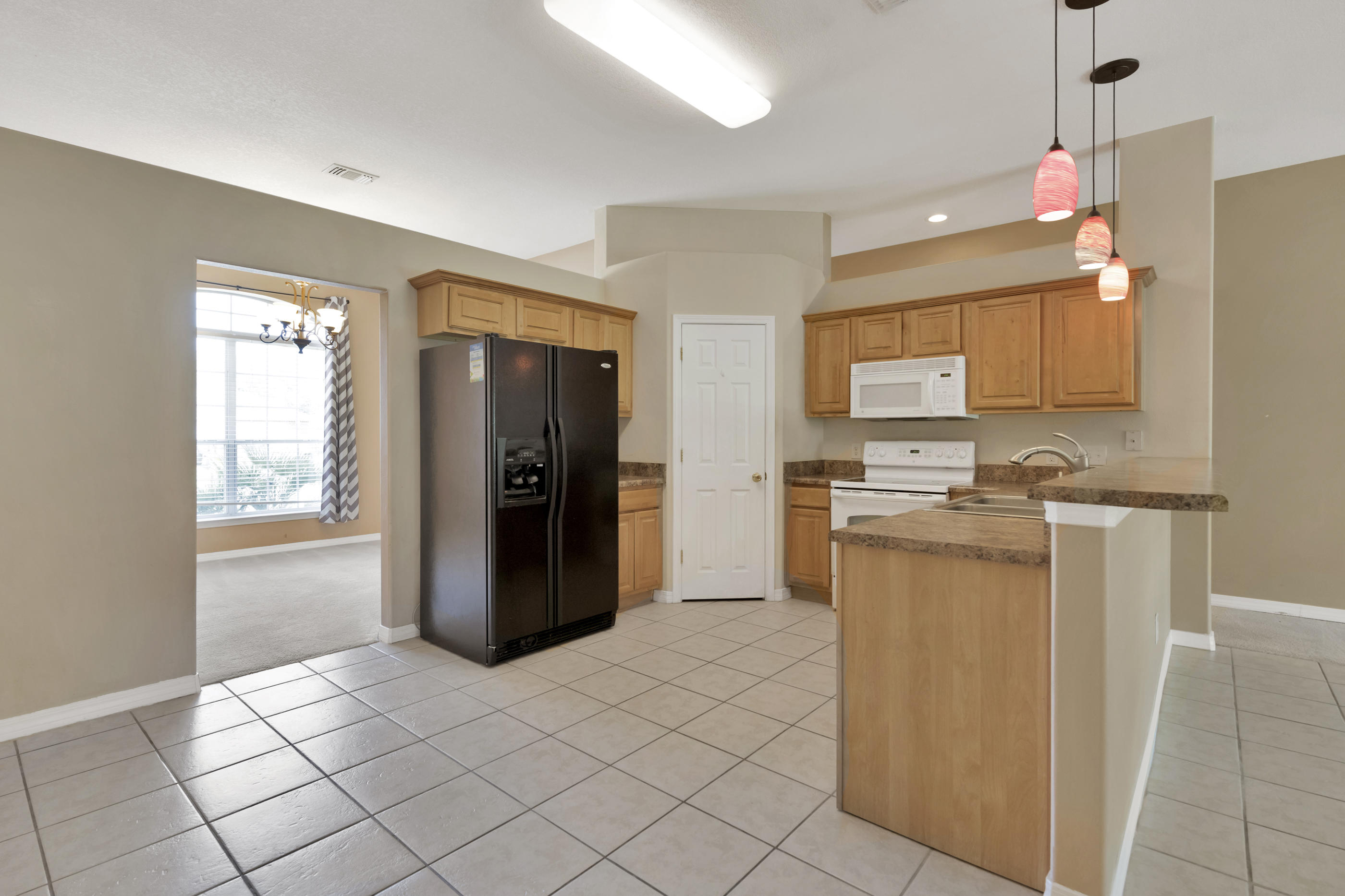 QUAYSIDE VILLAGE PH III - Residential