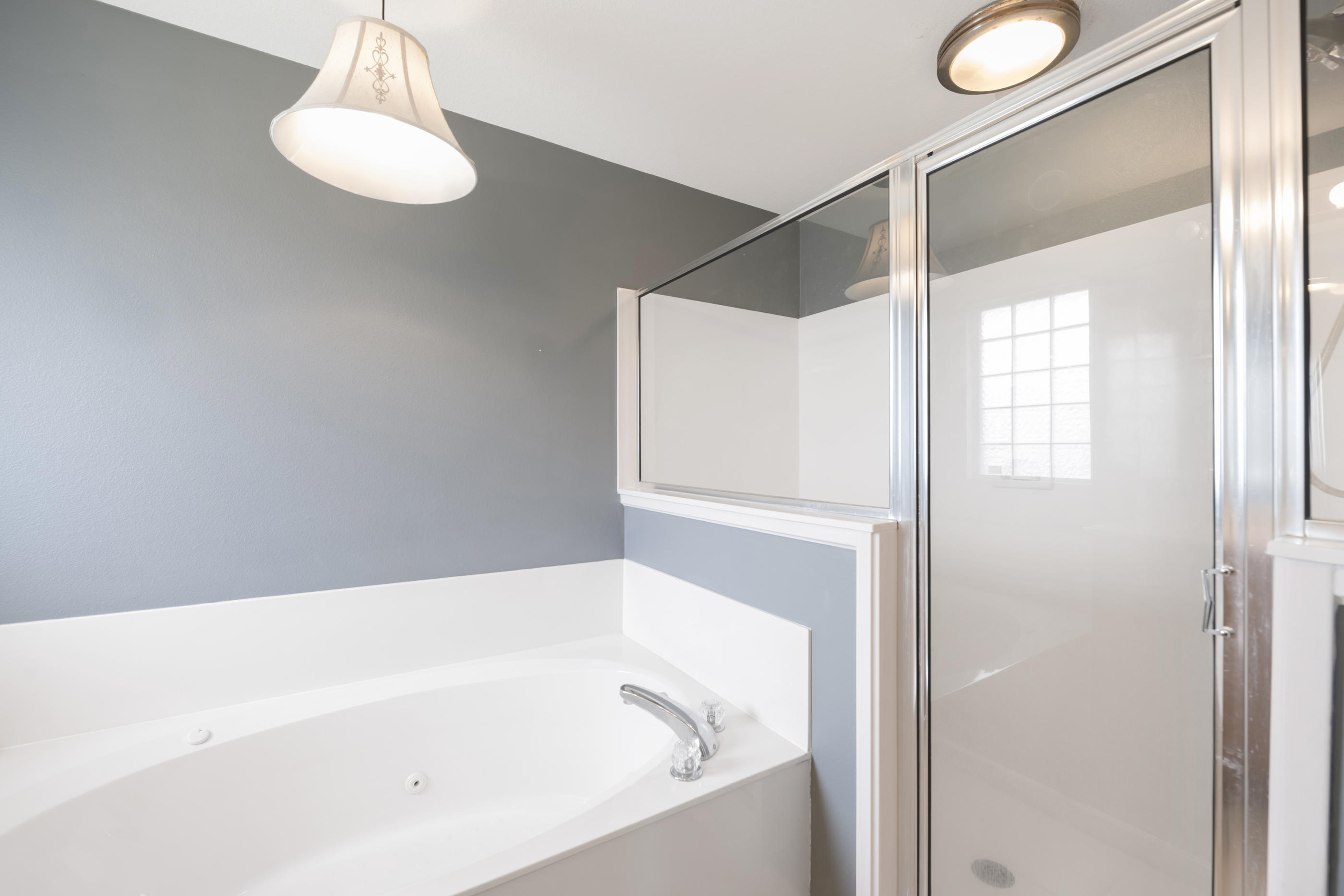 QUAYSIDE VILLAGE PH III - Residential