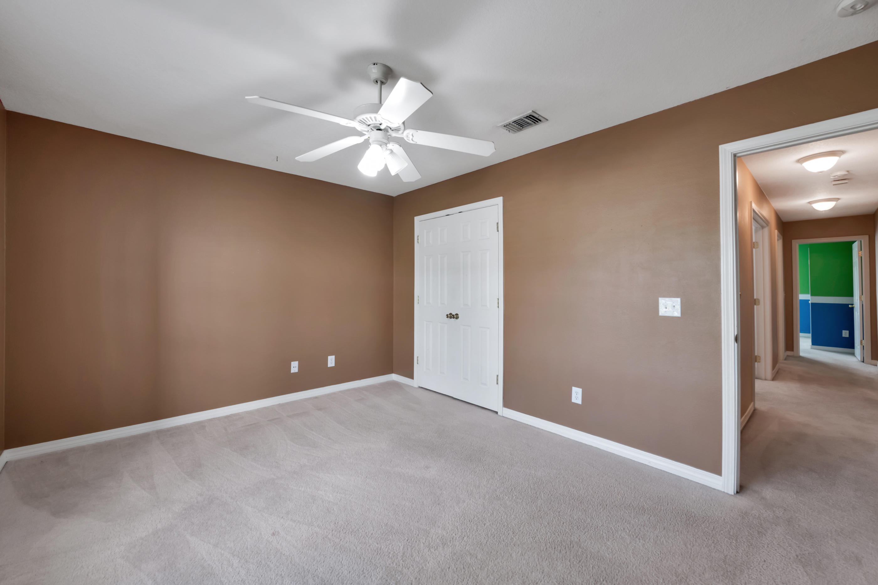 QUAYSIDE VILLAGE PH III - Residential