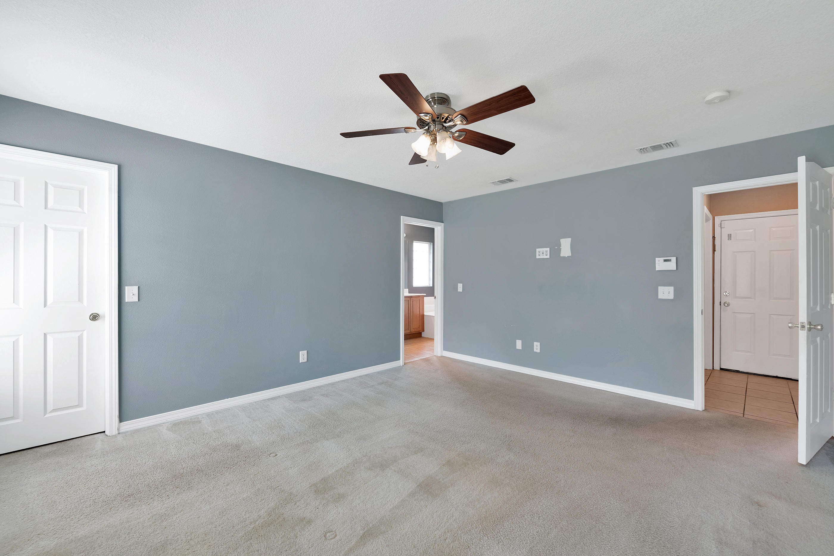 QUAYSIDE VILLAGE PH III - Residential