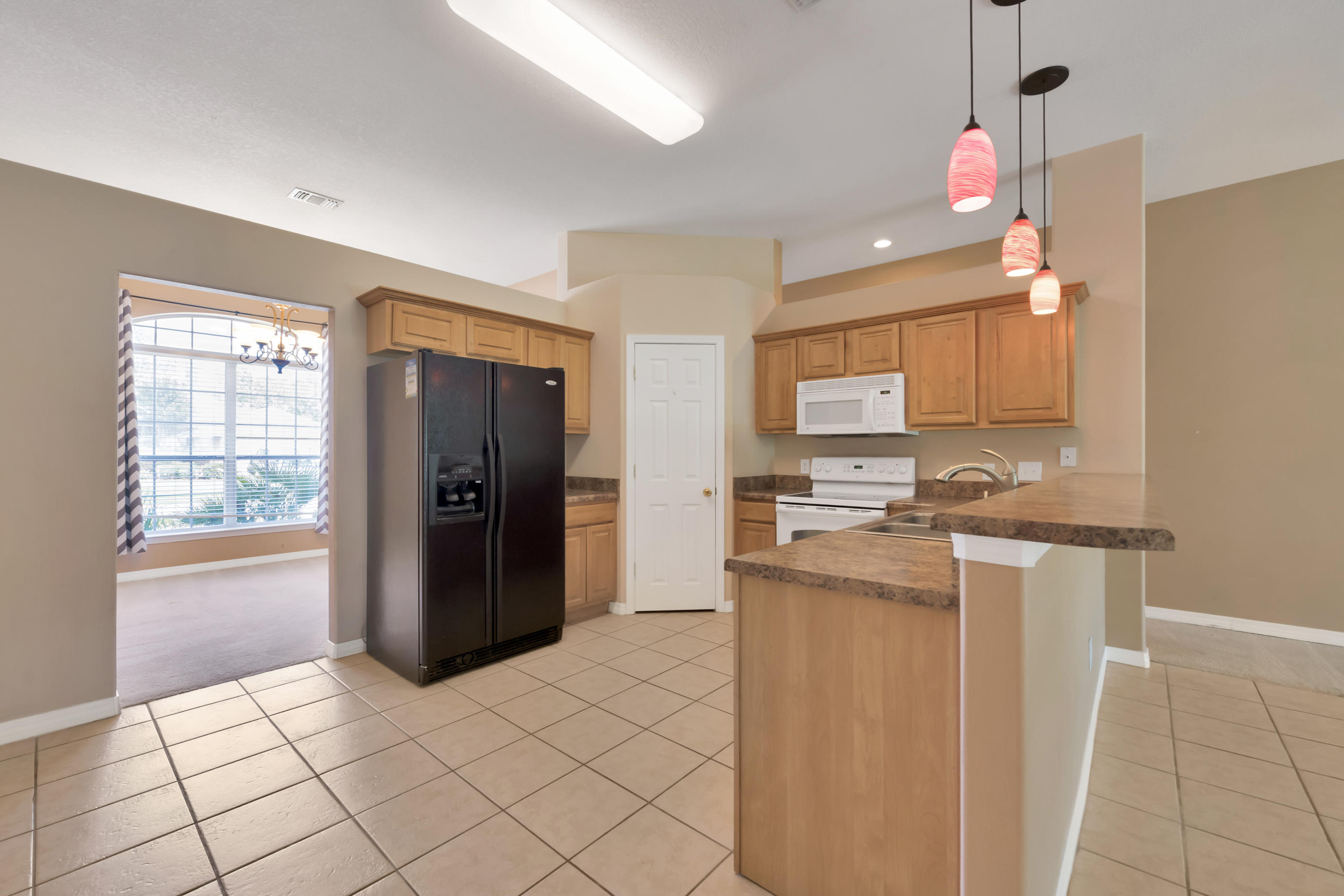 QUAYSIDE VILLAGE PH III - Residential