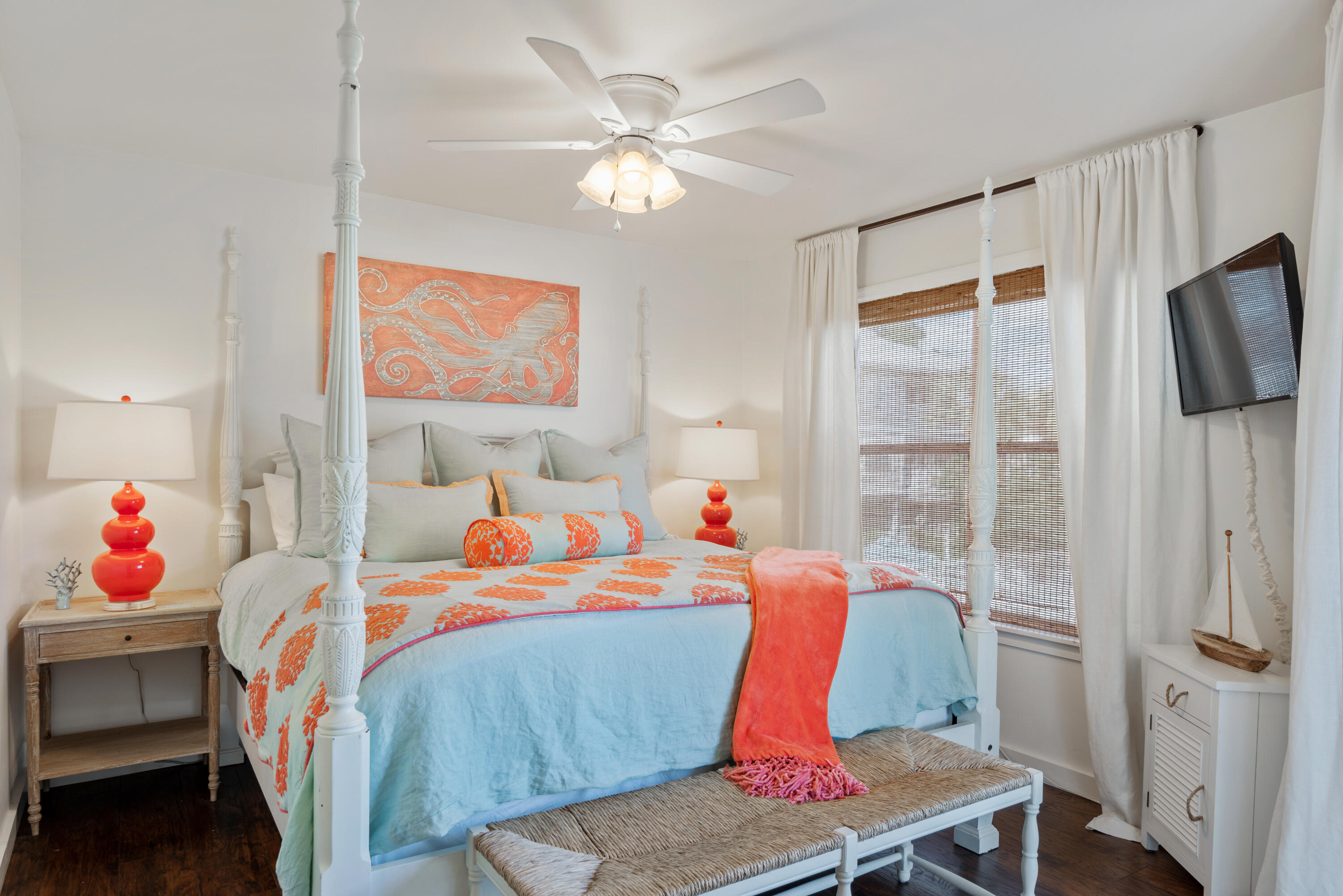 BEACHWOOD VILLAS CONDO PH 2 - Residential