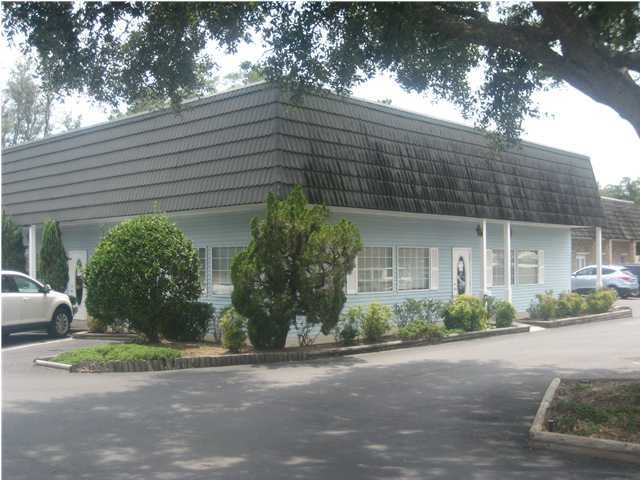 WITH FRONTAGE ON HWY 85, THIS NICELY LANDSCAPED PROFESSIONAL OFFICE WILL SERVICE MANY BUSINESS TYPES..IT HAS A WAITING ROOM WITH PASS-THRU WINDOW TO THE SPACIOUS RECEPTIONIST/WORK AREA, 5 OFFICES, CONFERENCE ROOM, BREAKROOM, STORAGE CLOSET, AND 2 BATHROOMS..UNIT HAS FRONT AND SIDE ENTRANCES FOR VISITORS AND 2 BACK DOUBLE DOORS FOR EMPLOYEES..MONUMENT SIGN ON HWY 85 PROVIDES GREAT VISIBILITY..COMPLEX HAS PLENTY OF PARKING..LEASE IS TRIPLE NET..