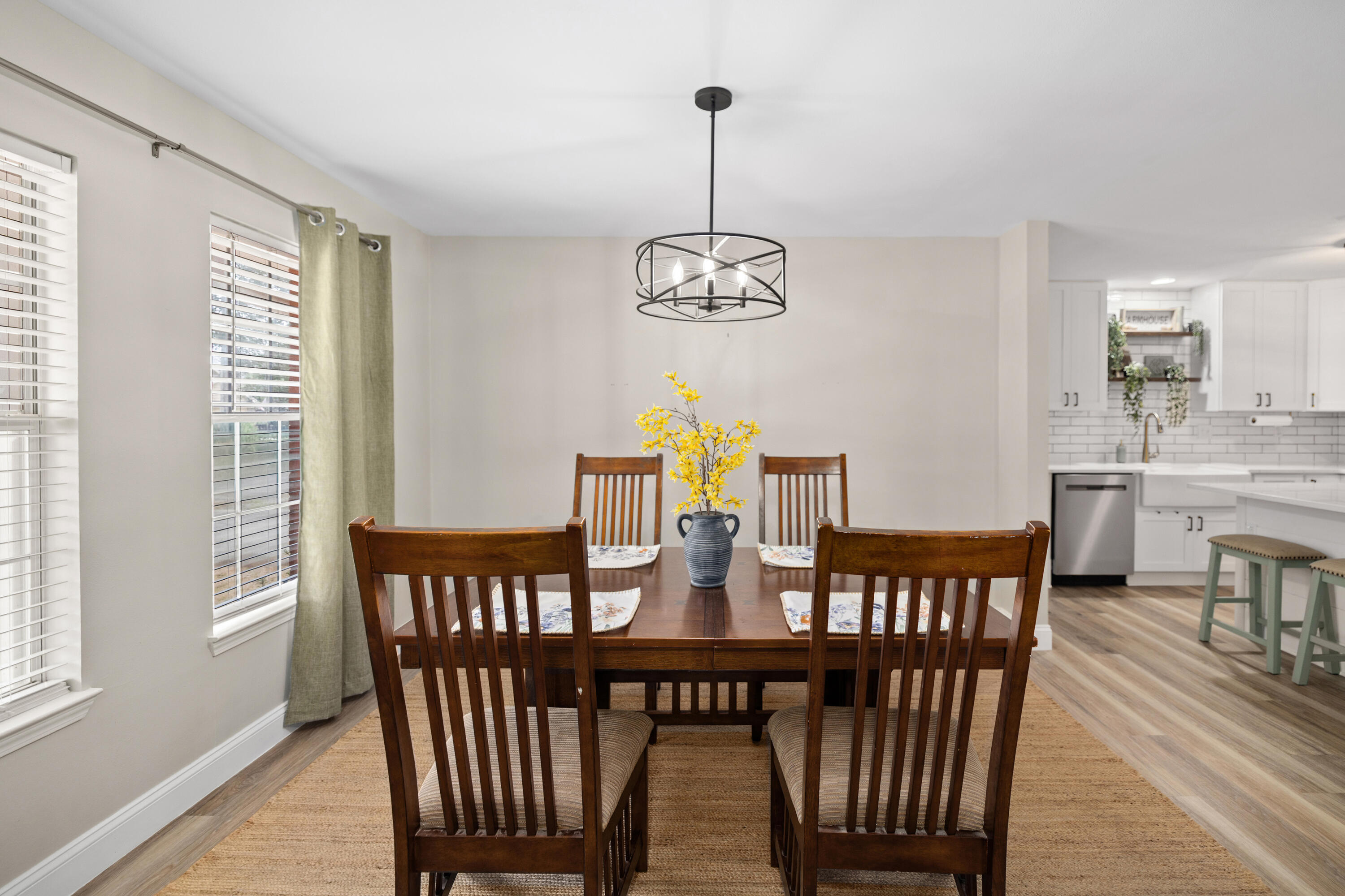 VALPARAISO PINECREST 6 - Residential