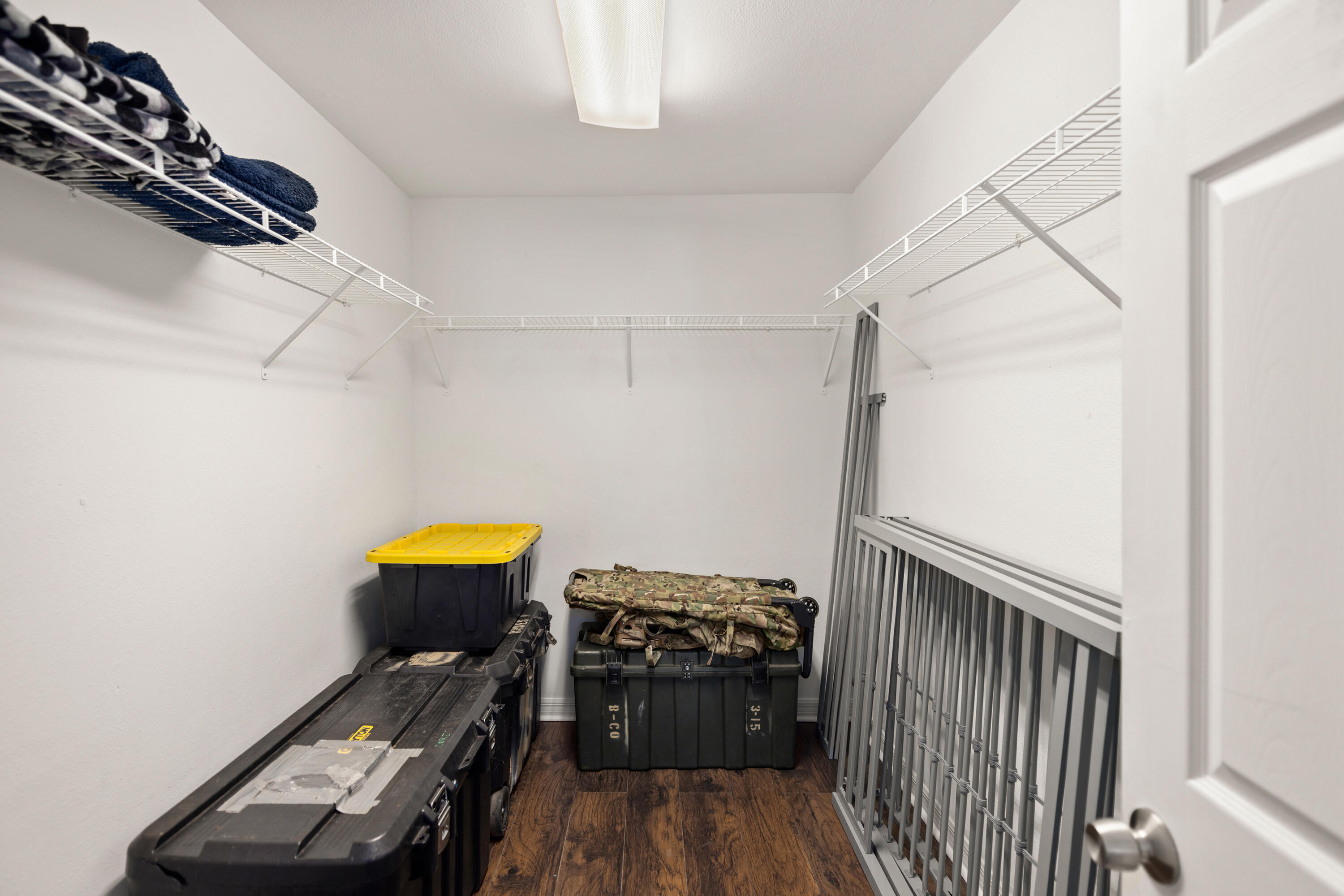 VALPARAISO PINECREST 6 - Residential