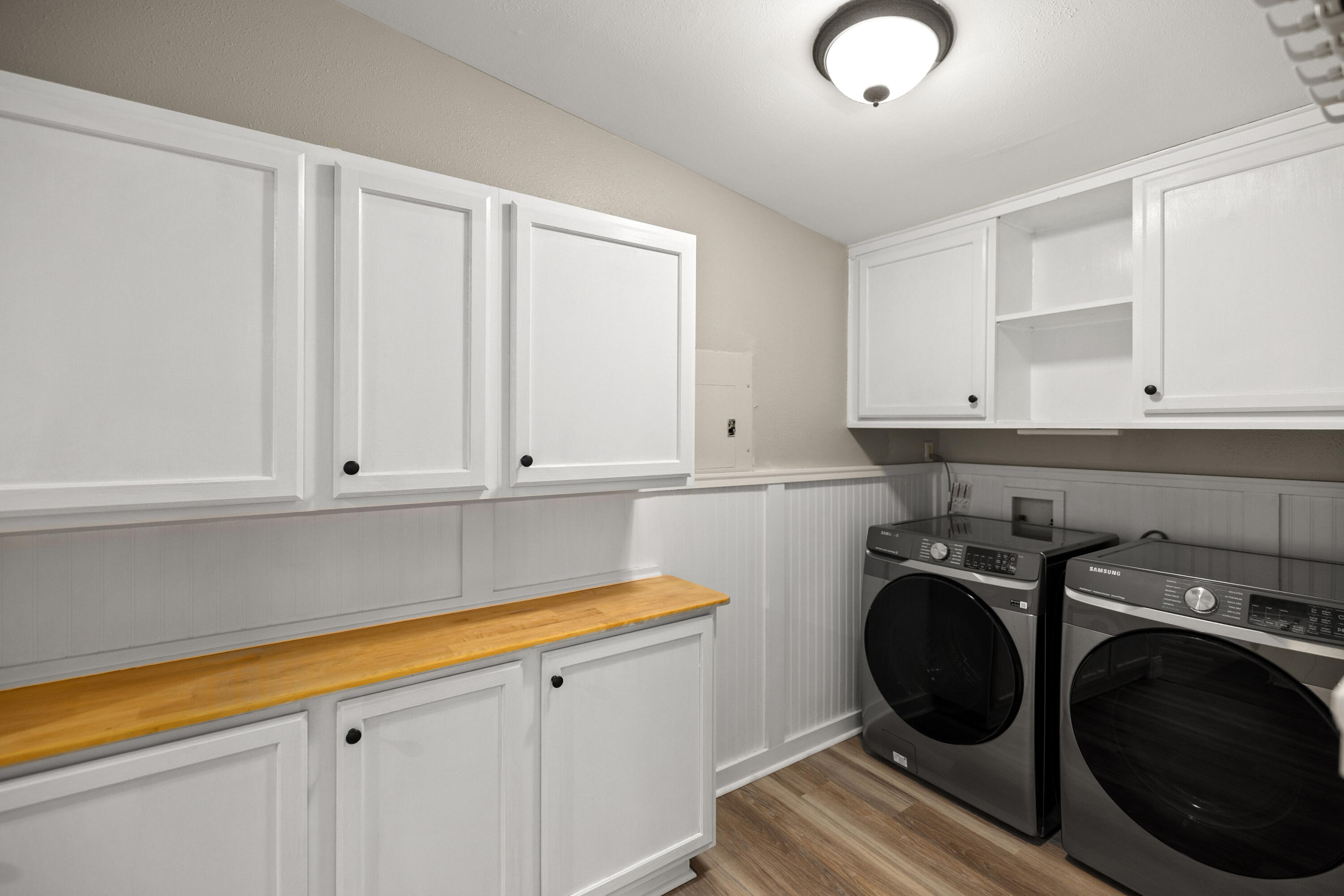 VALPARAISO PINECREST 6 - Residential