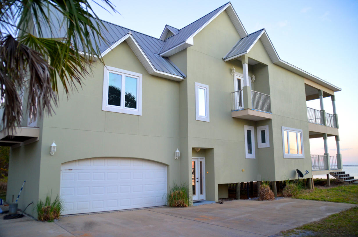 NO RECORDED SUBDIVISION - Residential