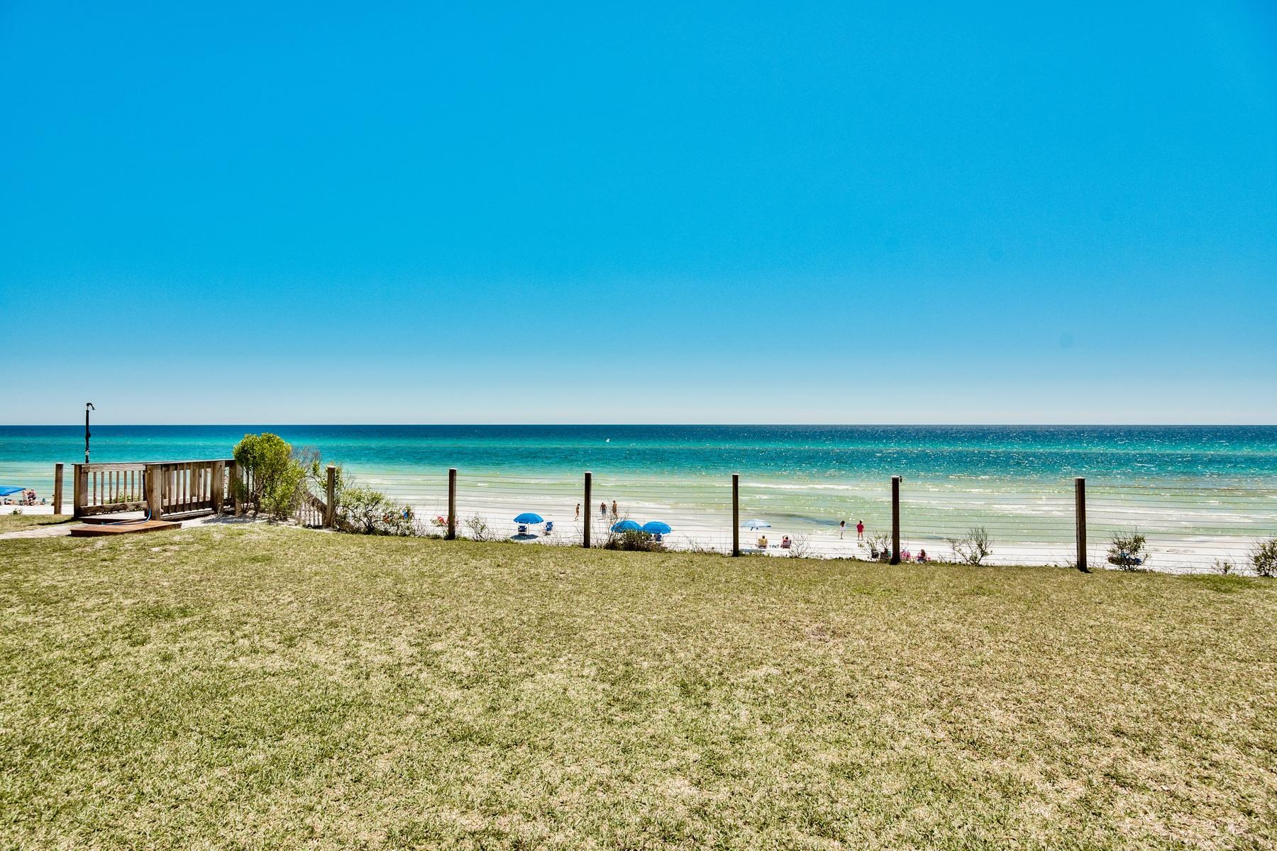 BLUE MOUNTAIN VILLAS - Residential