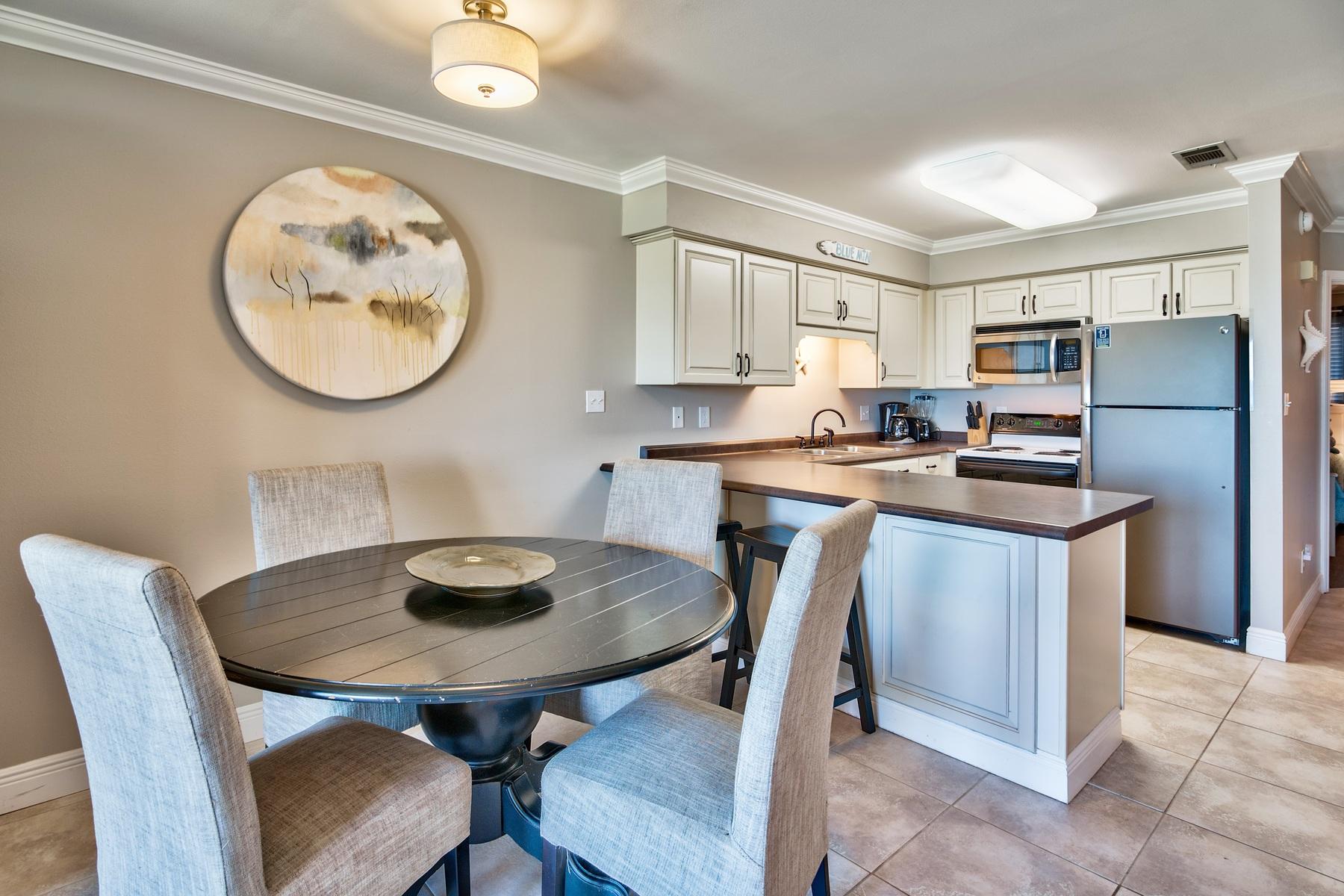 BLUE MOUNTAIN VILLAS - Residential