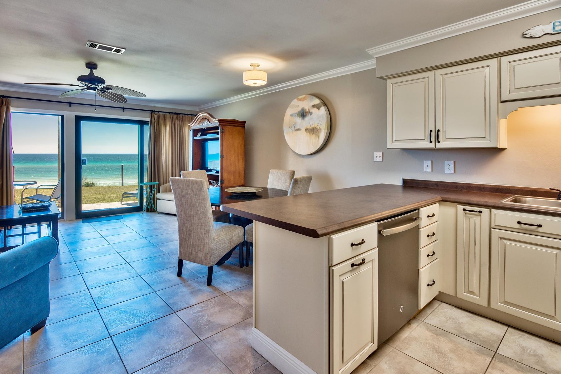 BLUE MOUNTAIN VILLAS - Residential