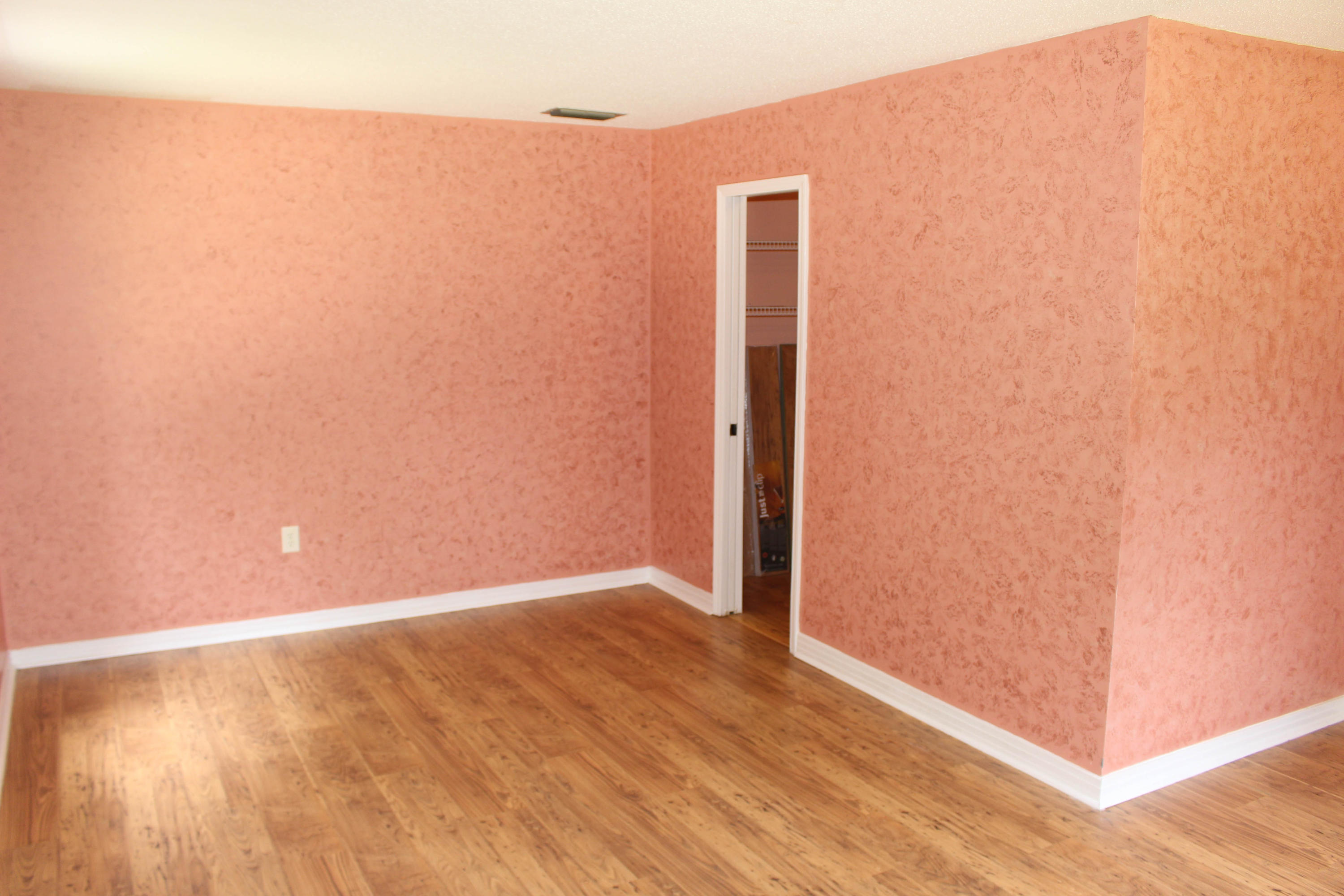 HOLLY HILLS - Residential