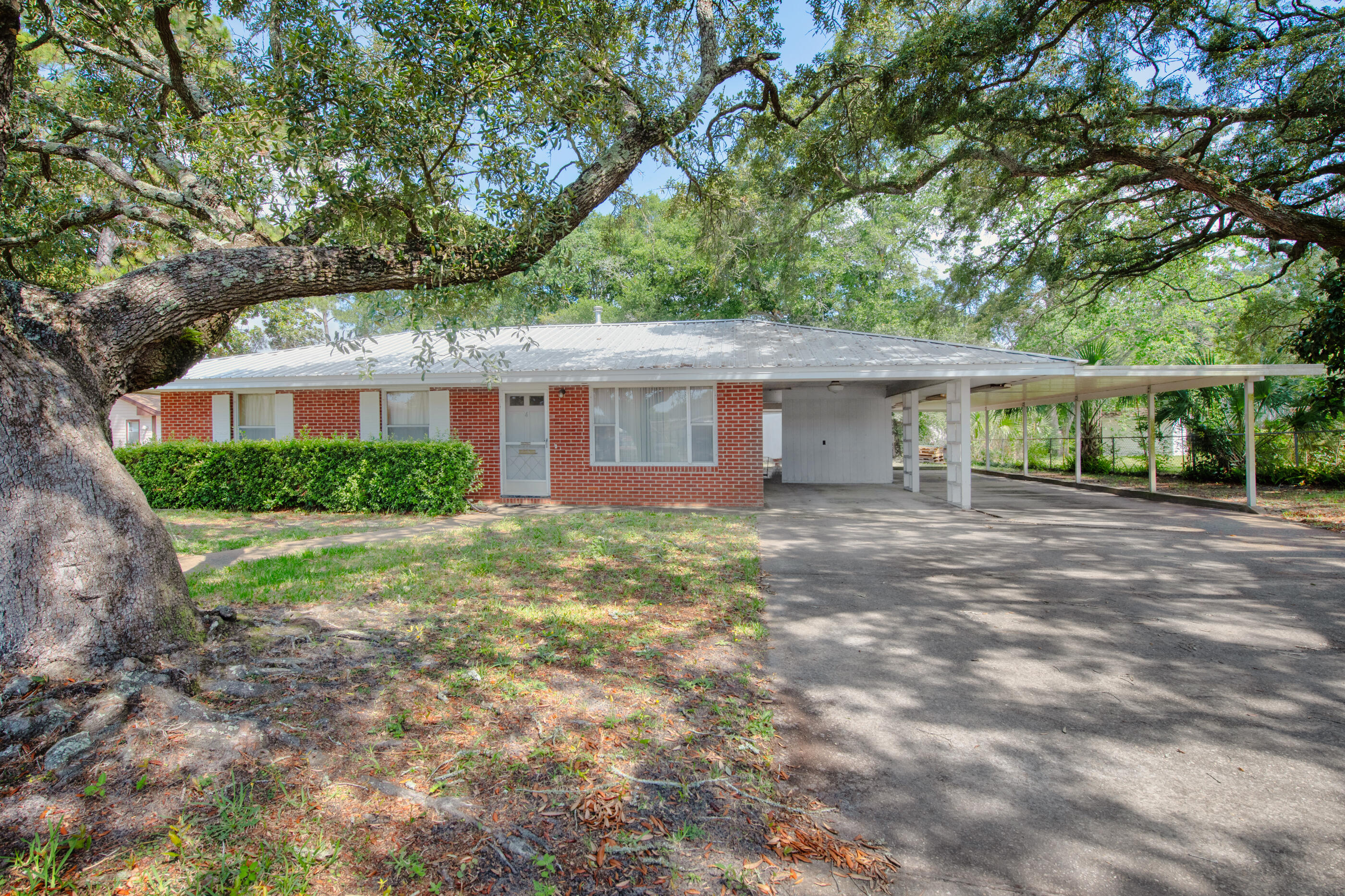 EGLIN HIGHWAY - Residential