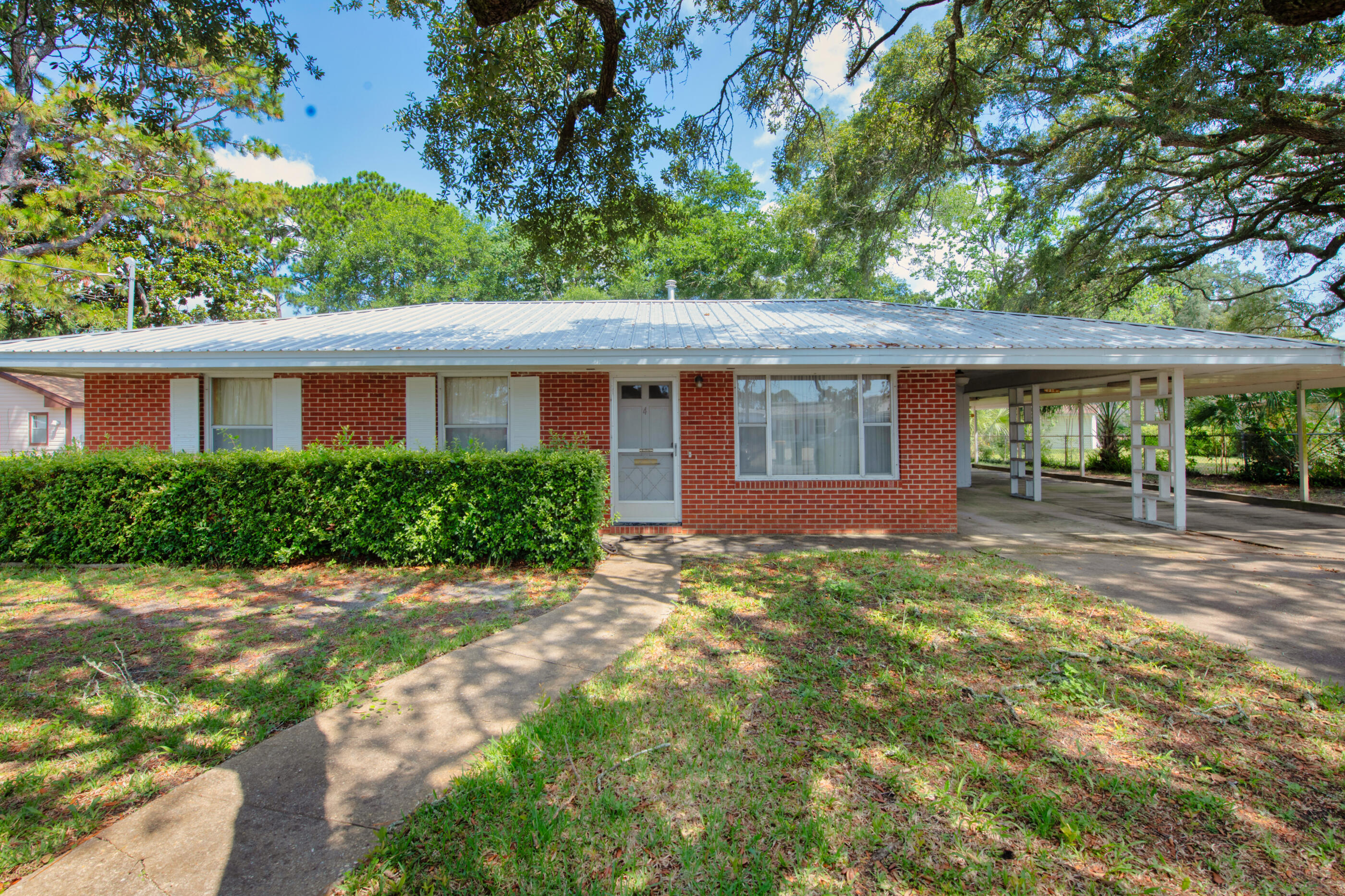 EGLIN HIGHWAY - Residential