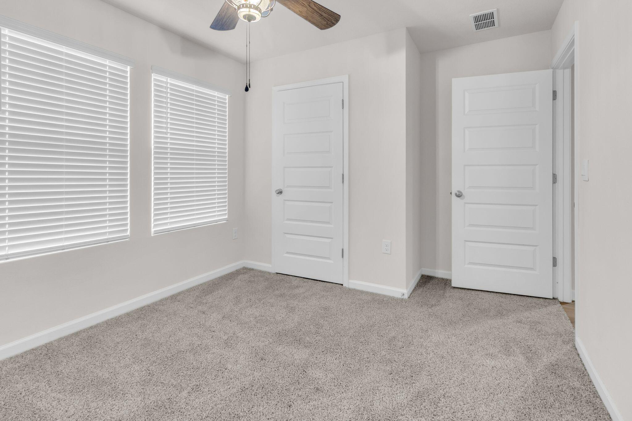 ROYAL ESTATES - Residential Lease