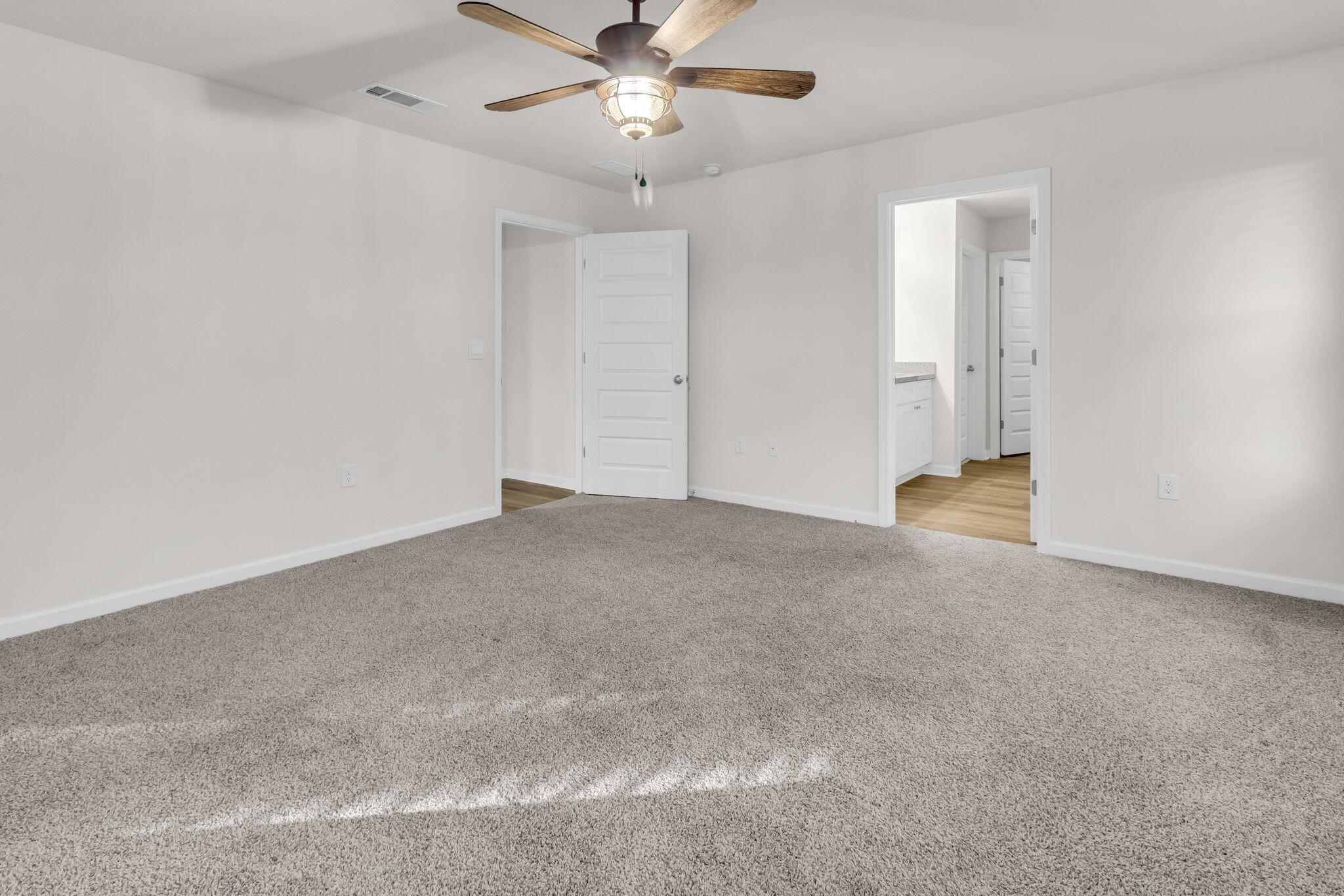 ROYAL ESTATES - Residential Lease