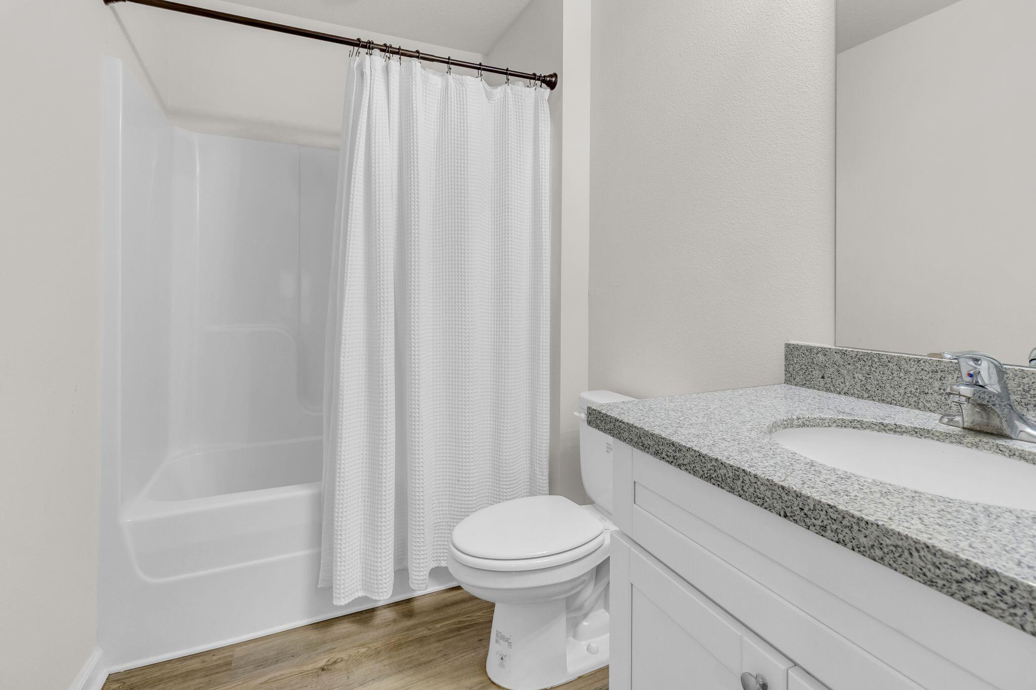 ROYAL ESTATES - Residential Lease