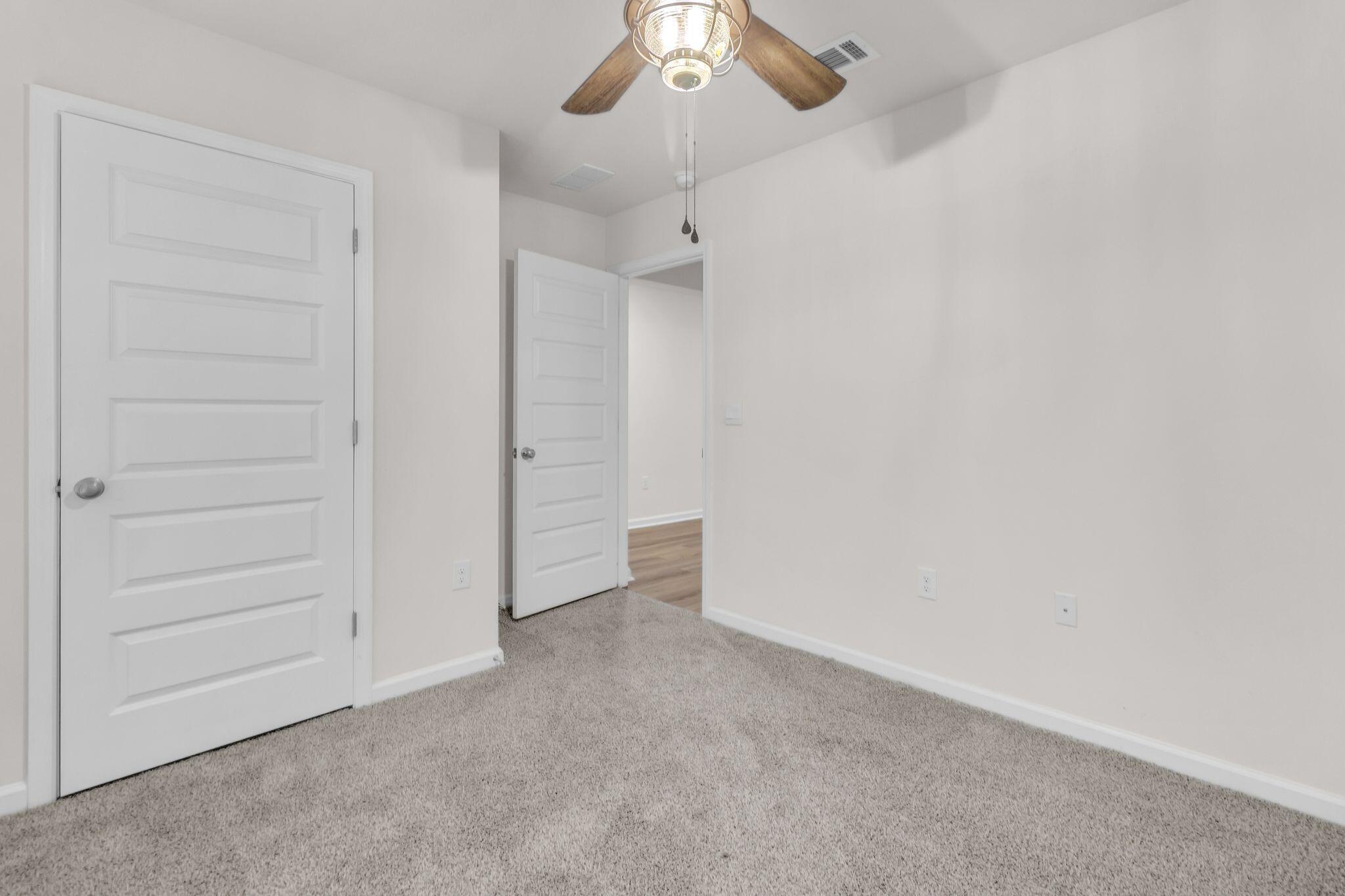 ROYAL ESTATES - Residential Lease