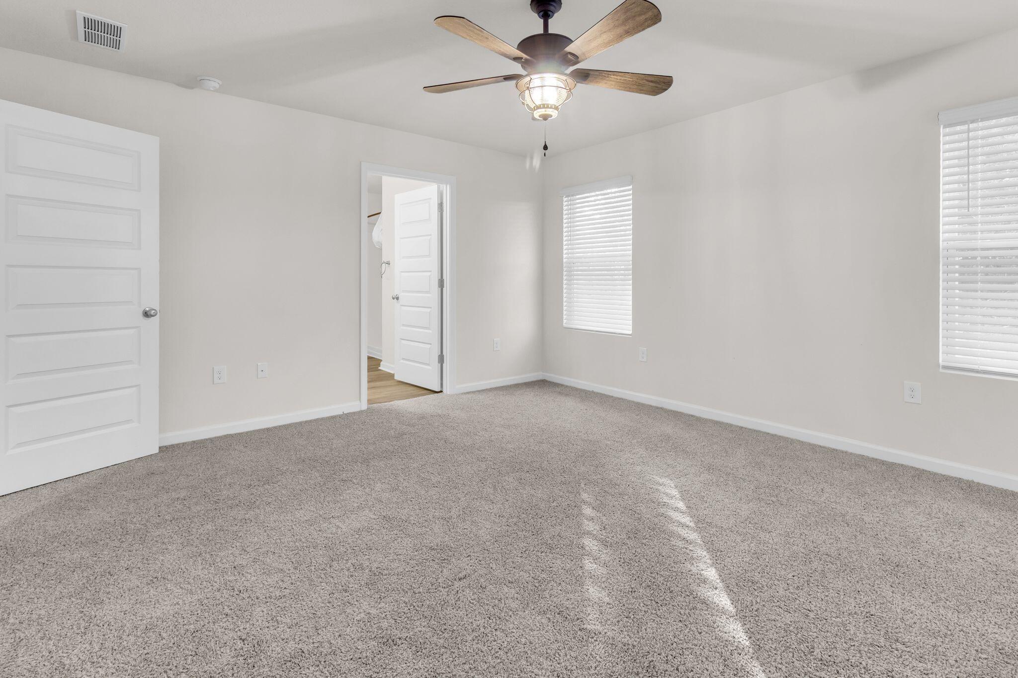 ROYAL ESTATES - Residential Lease