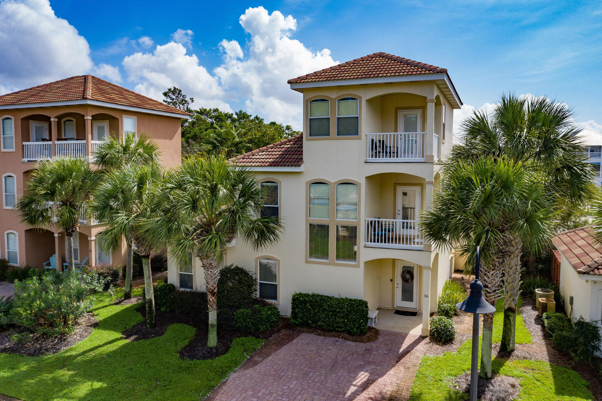 Las Palmas - Residential