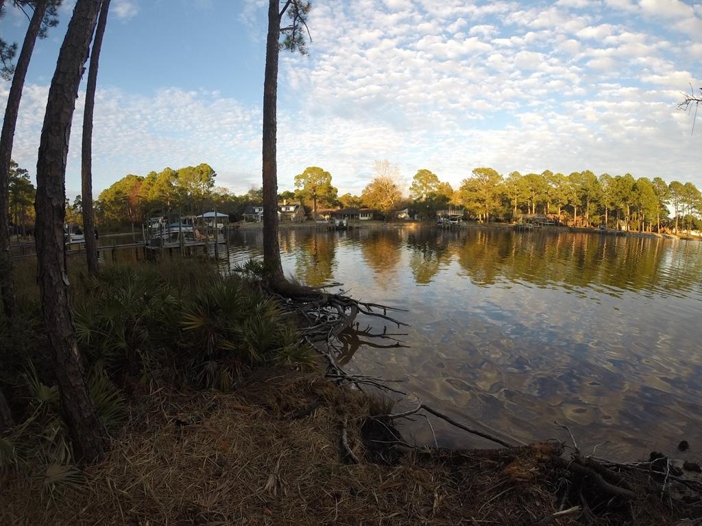 DOLPHIN POINT ESTATES - Land