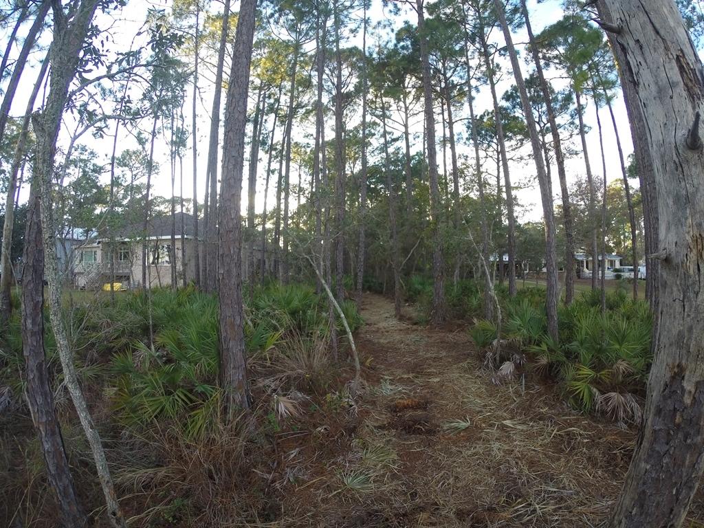 DOLPHIN POINT ESTATES - Land