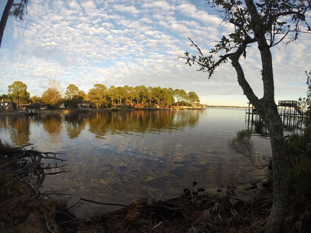 DOLPHIN POINT ESTATES - Land