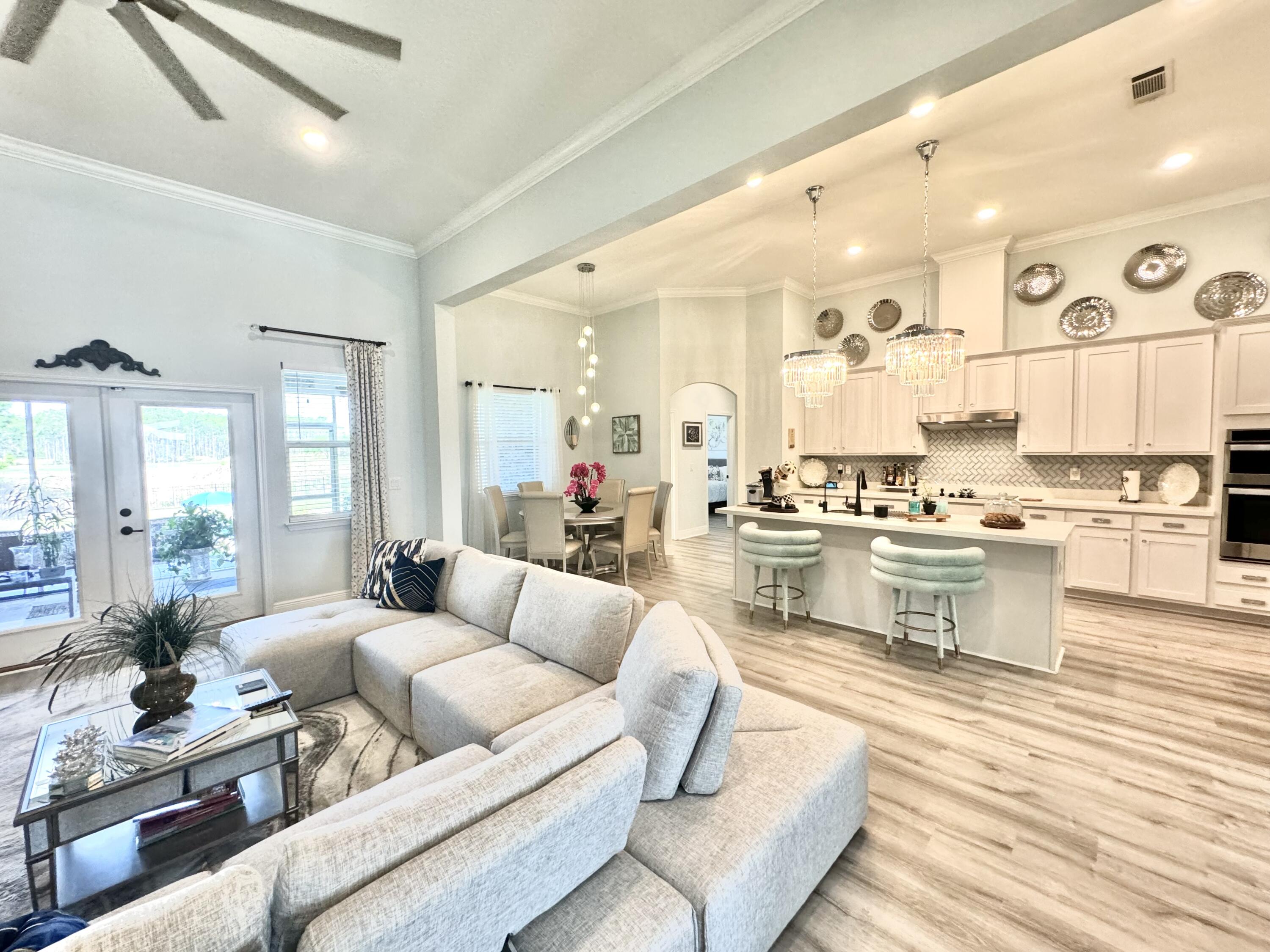 WINDSWEPT ESTATES - Residential