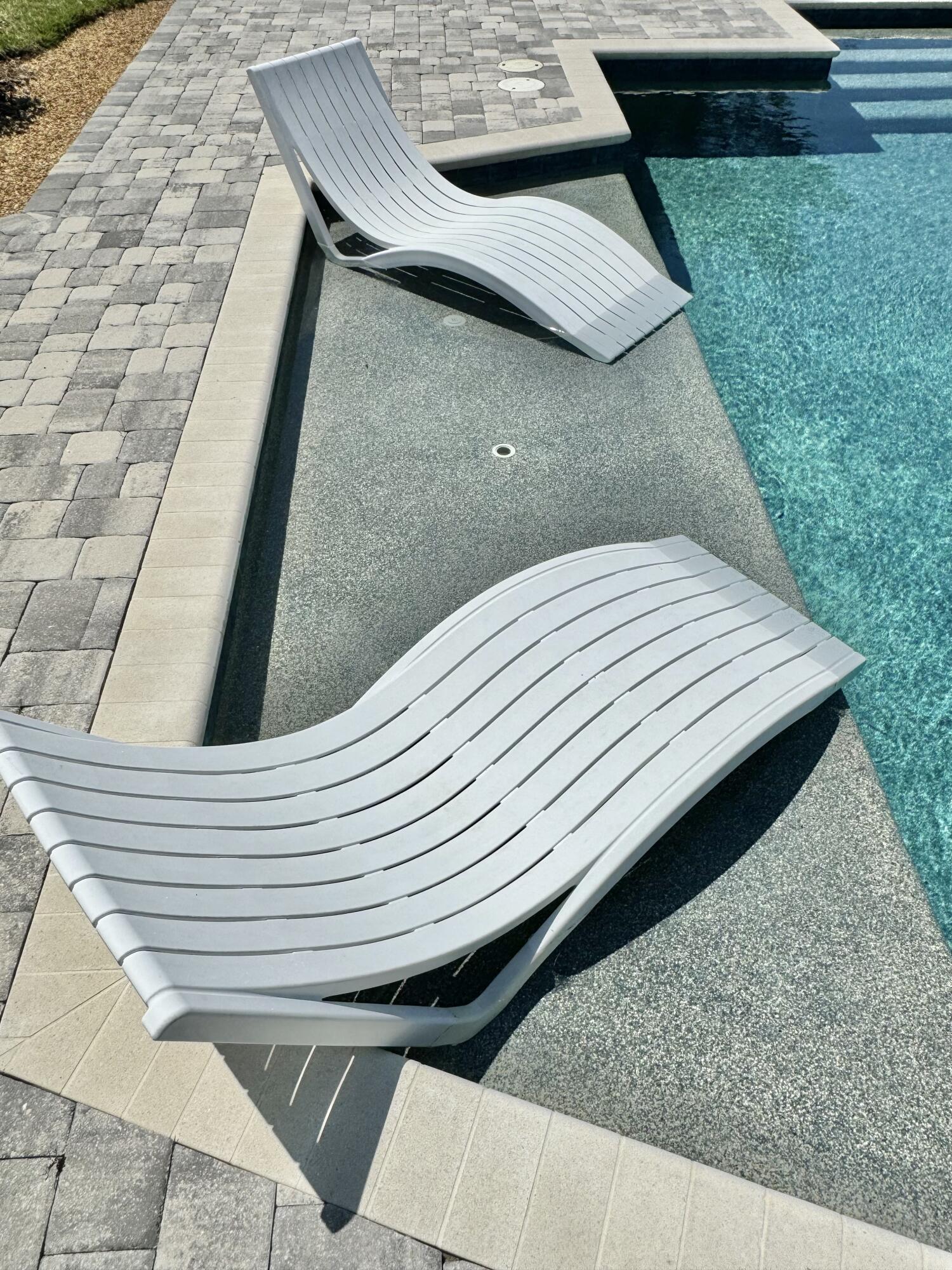 WINDSWEPT ESTATES - Residential