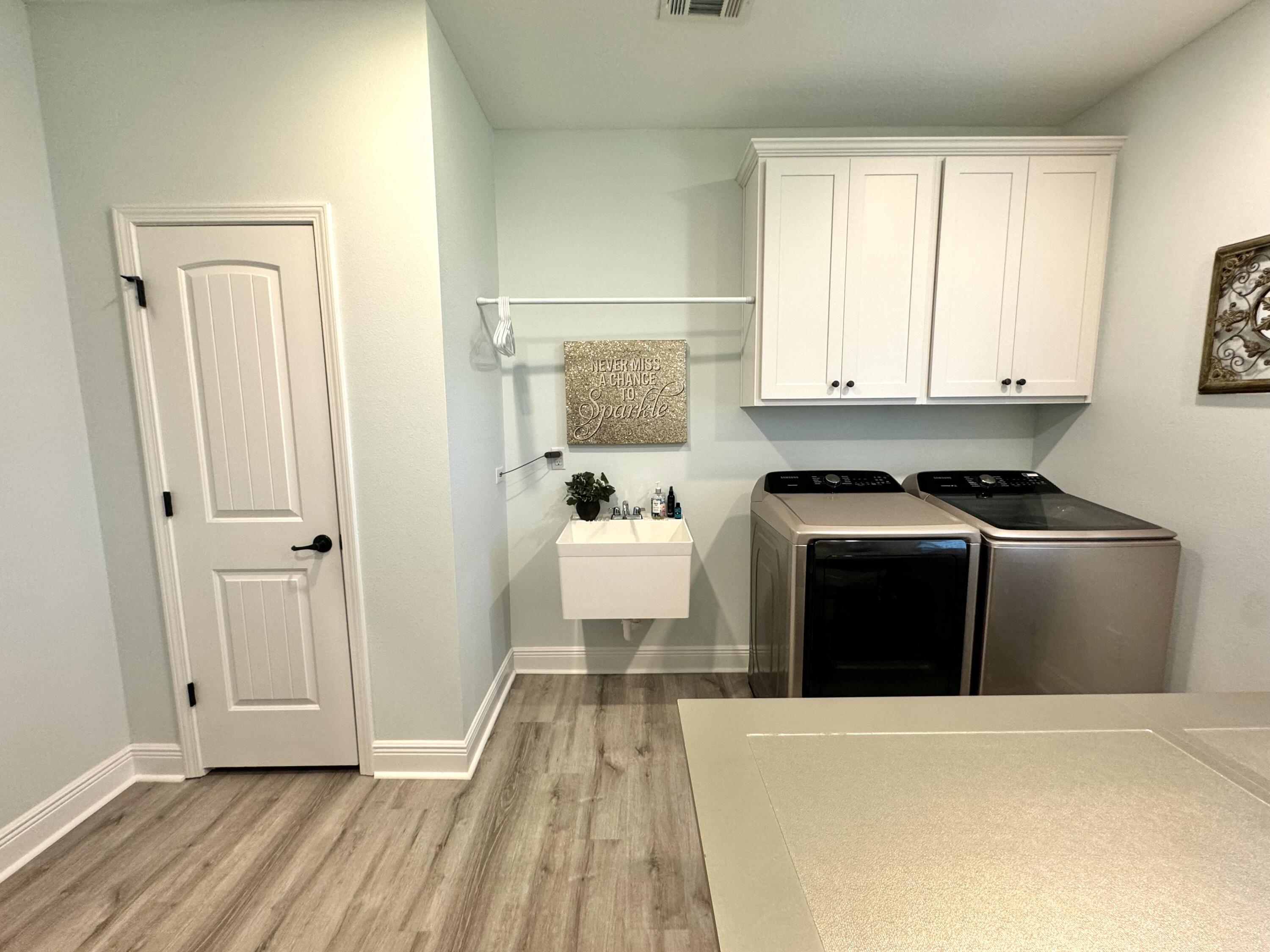 WINDSWEPT ESTATES - Residential