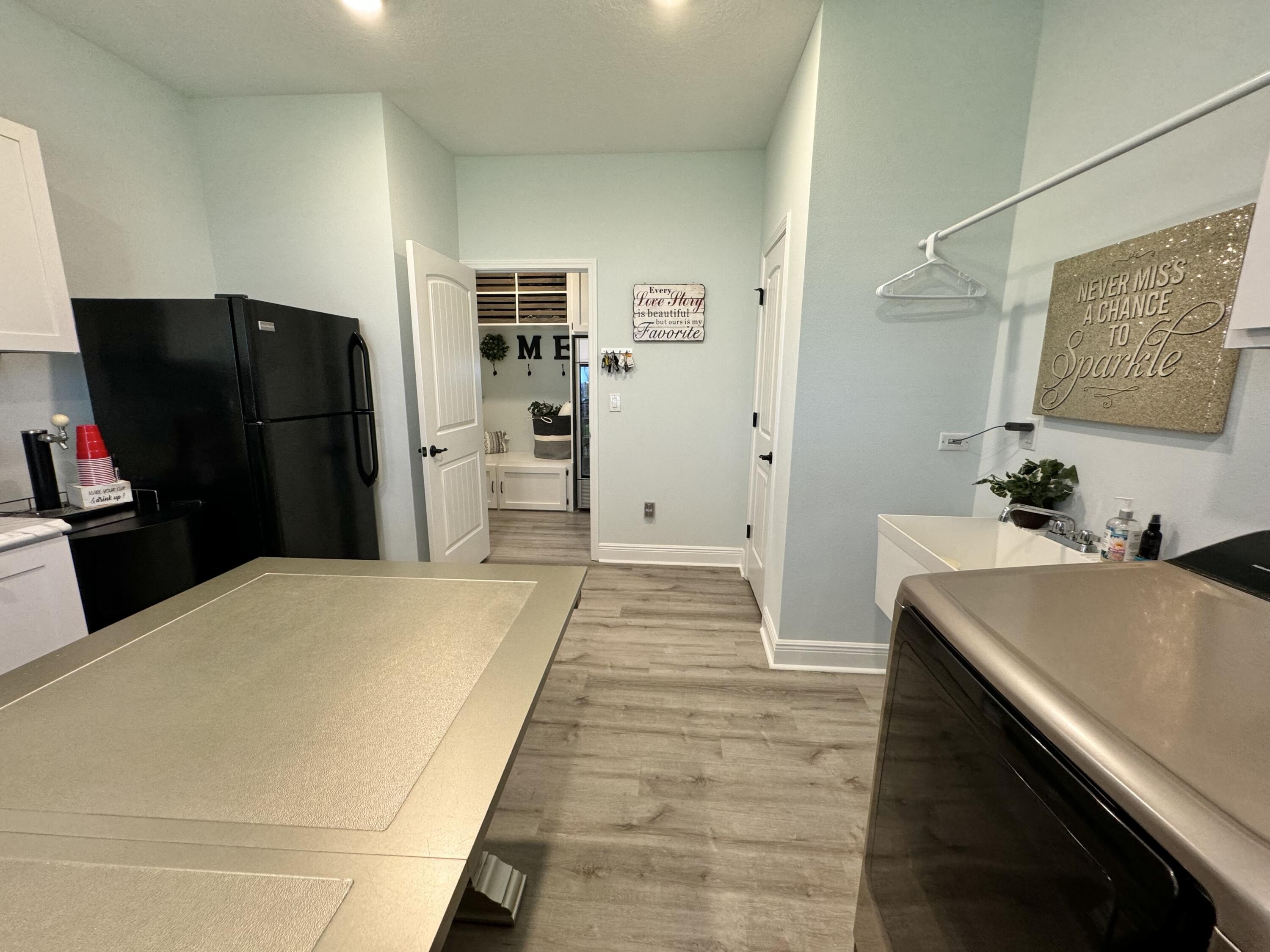 WINDSWEPT ESTATES - Residential