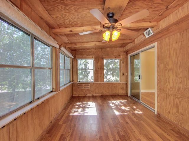 SEA HILLS 1ST - Residential