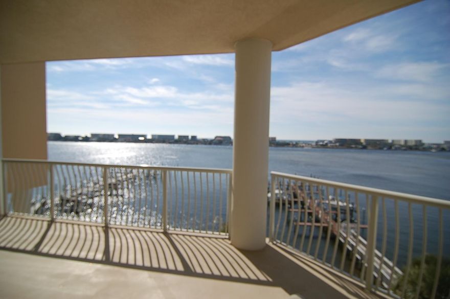 VA approved. Boat slips available for purchase. Gulf views! Welcome to Presidio Yacht Club. Waterfront condominiums with beautiful sunsets over the Gulf. There's no other like it in Fort Walton Beach. Surrounded by elegance, ambiance, and all the joys waterfront living has to offer. No short term rentals here. Peaceful hallways and friendly owners provides privacy and security. Take in the incredible views from your spacious balcony or the pool area. All the upgrades you are looking for; granite countertops, tile floors, upgraded appliances, raised cabinets, high ceilings, crown molding, jetted garden tub, and more. Amenities include parking garage, pool & hot tub, boat dock, movie room for screening parties, gym, and guest quarters for extra space. Come enjoy Florida living at its finest!