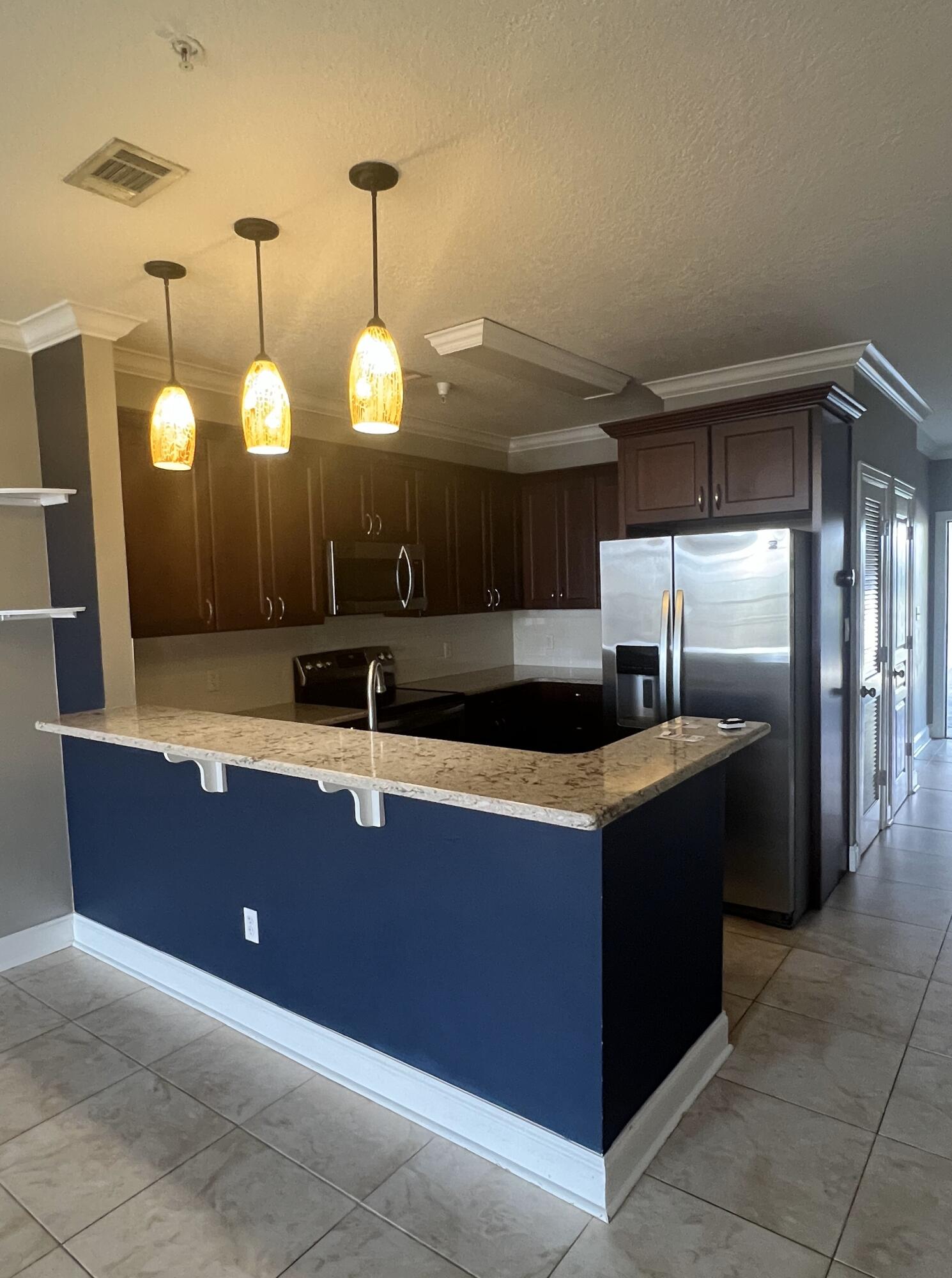 FRENCH QUARTERS - Residential Lease