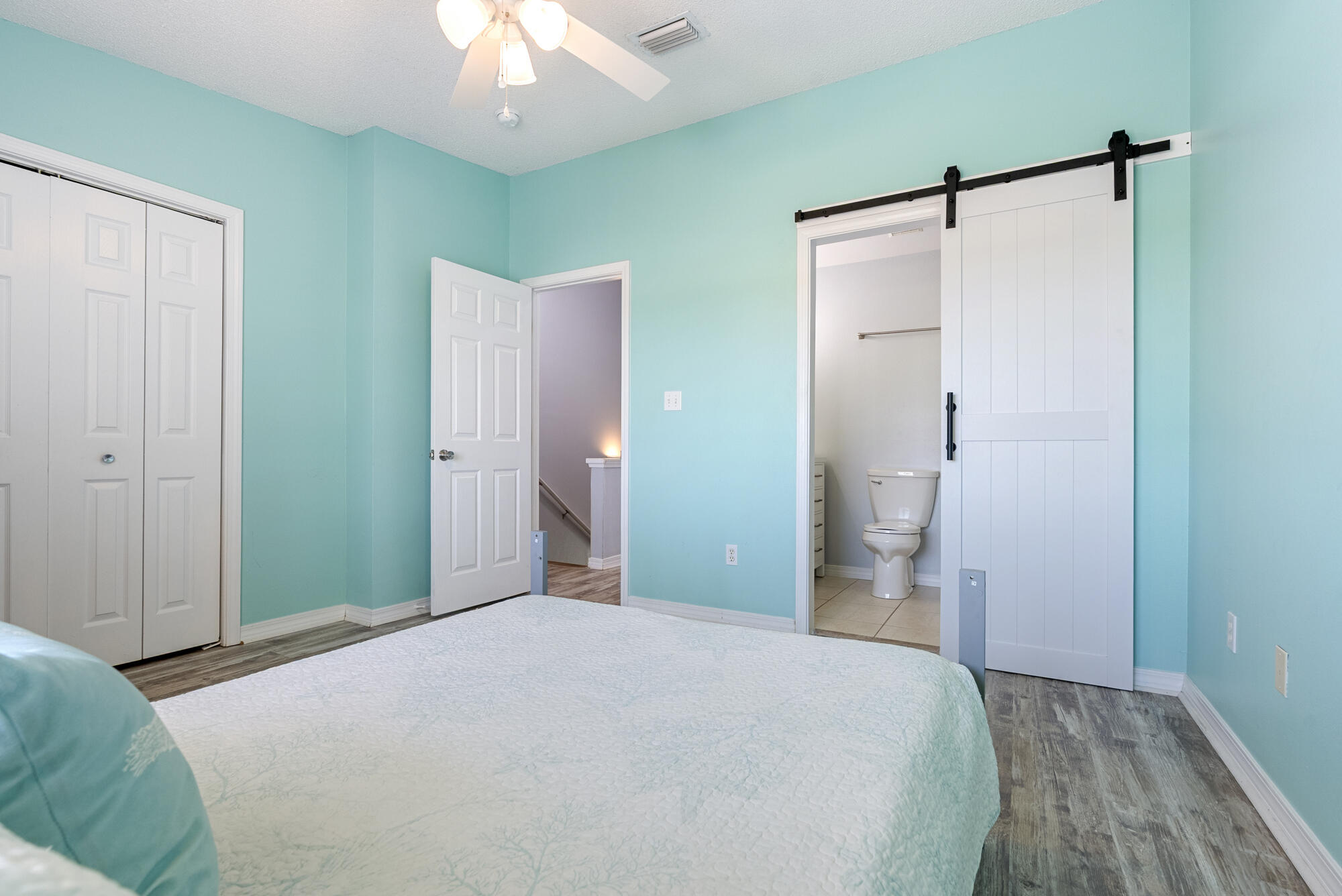 PARADISE POINT T/H - Residential