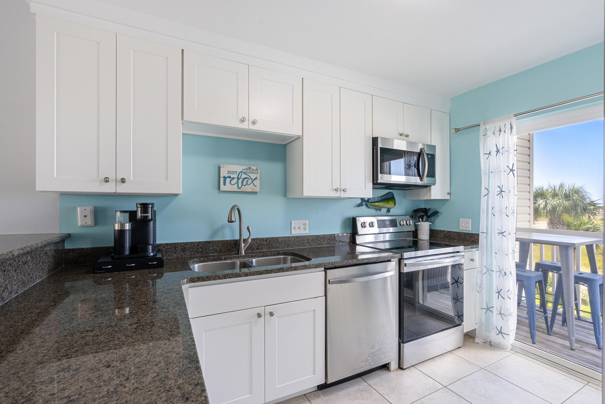 PARADISE POINT T/H - Residential