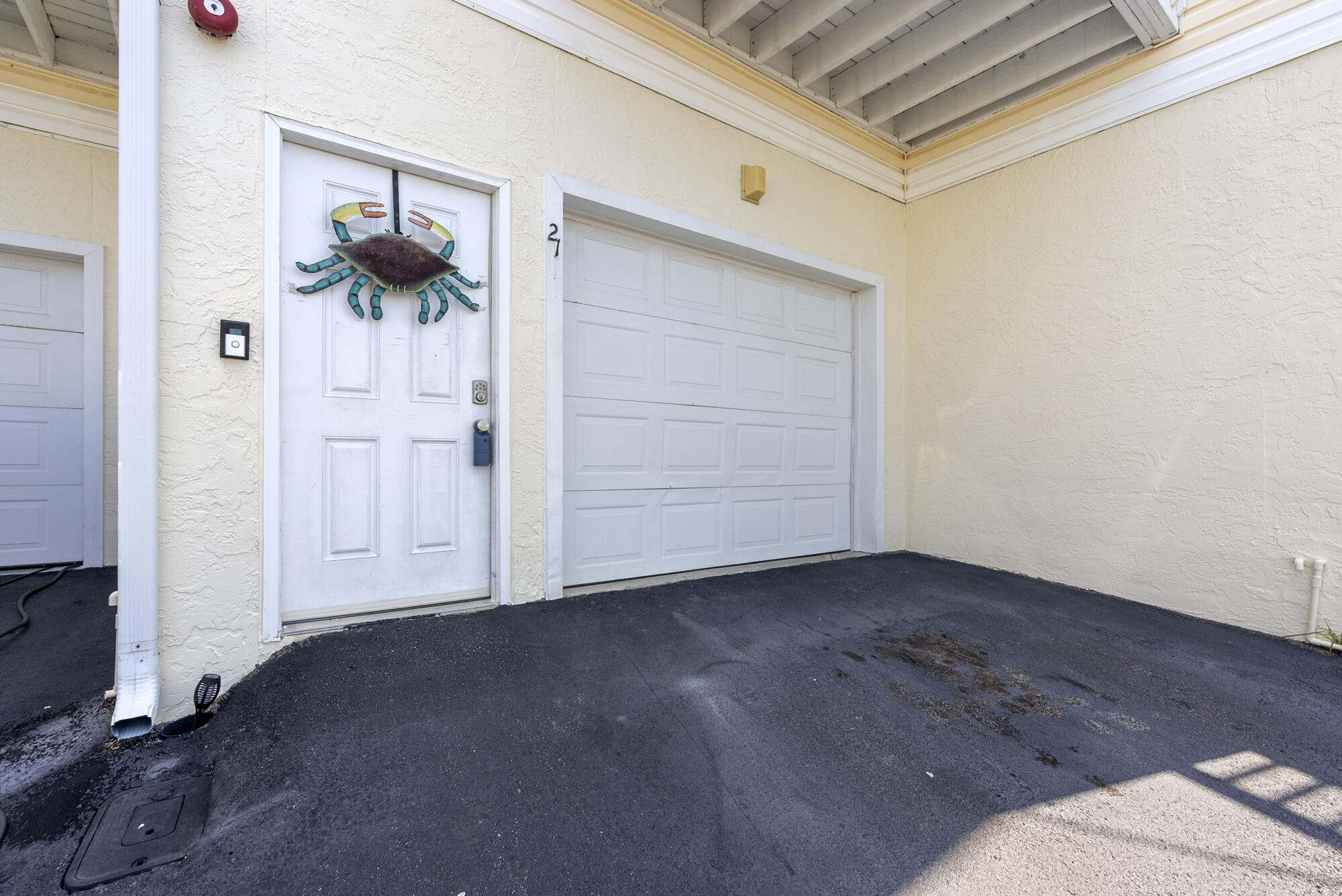 PARADISE POINT T/H - Residential