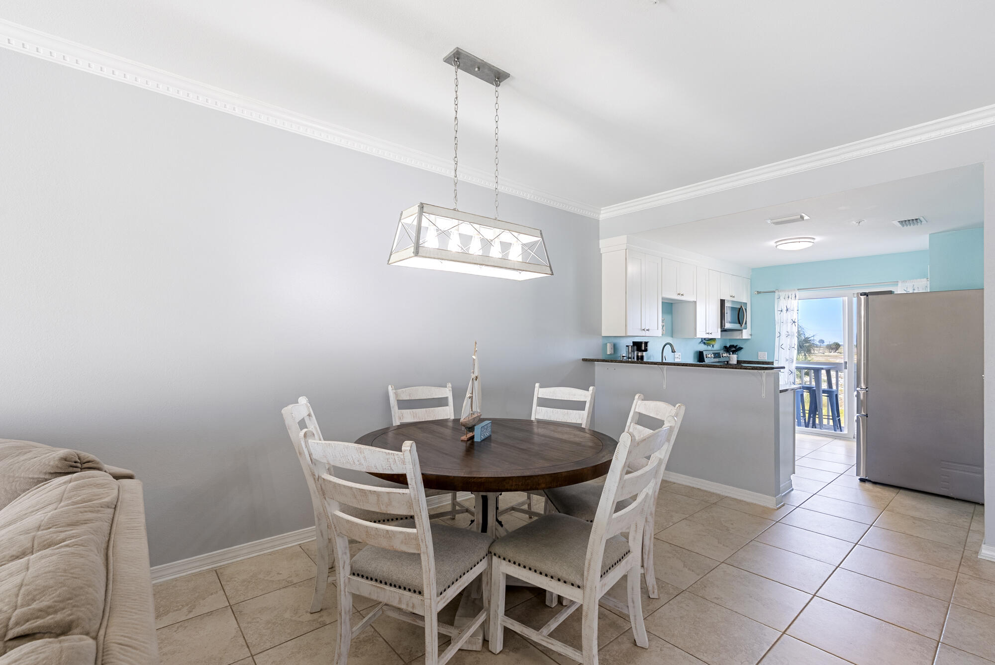 PARADISE POINT T/H - Residential