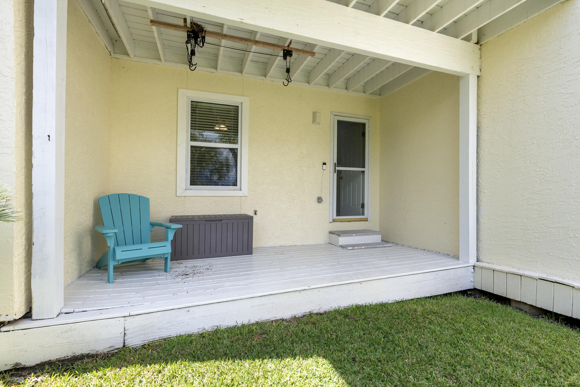 PARADISE POINT T/H - Residential