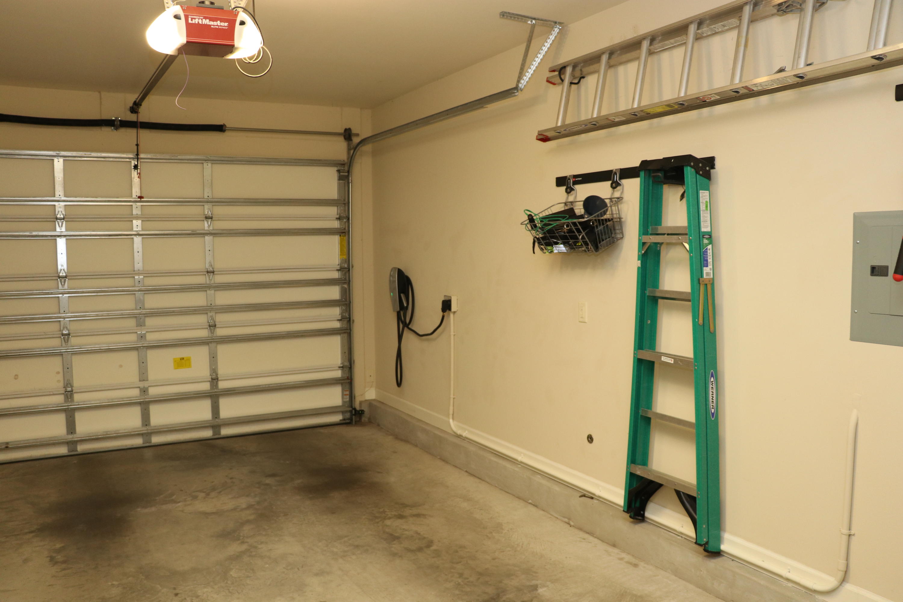 MARINA LANDING - Residential