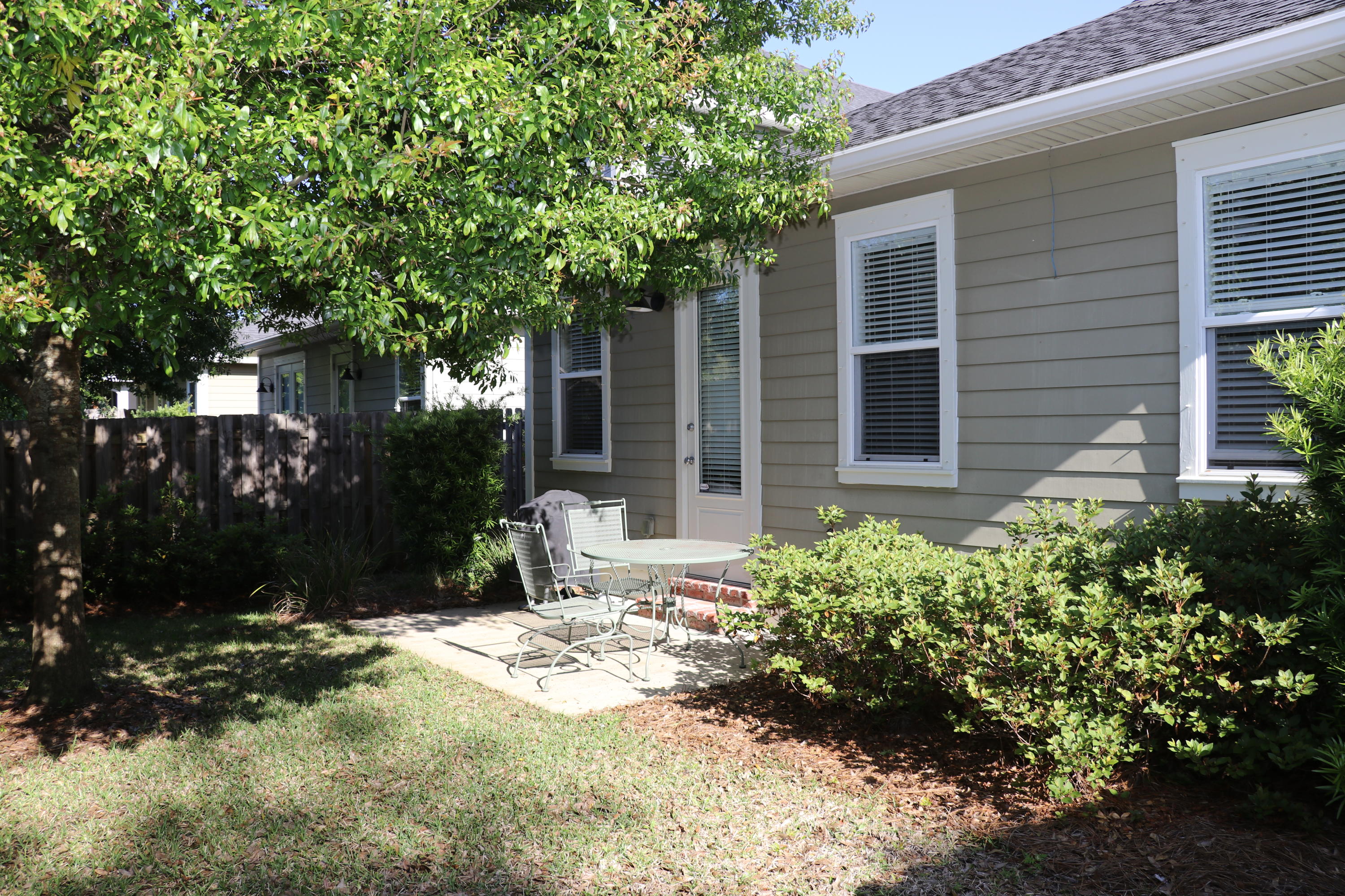 MARINA LANDING - Residential