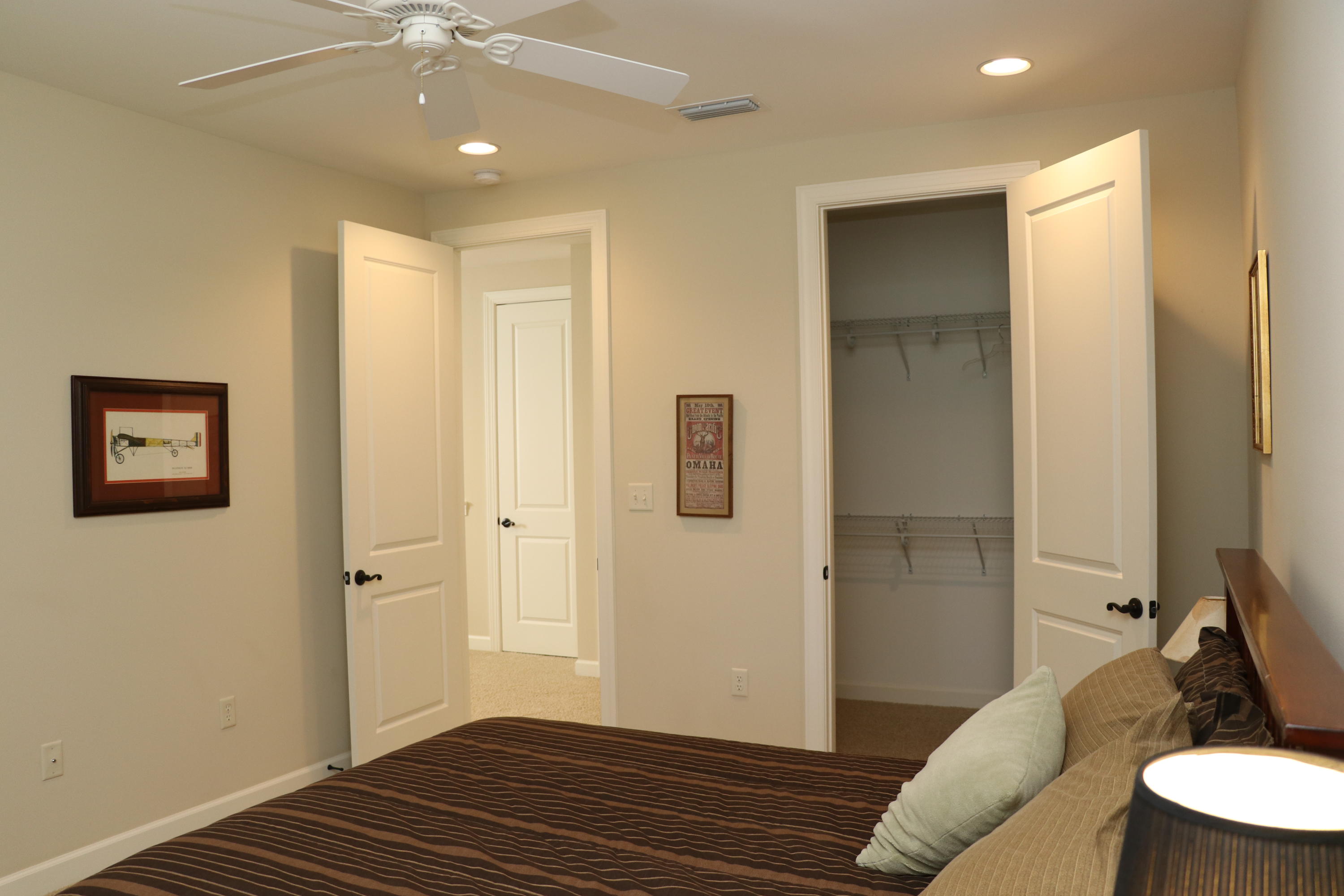 MARINA LANDING - Residential