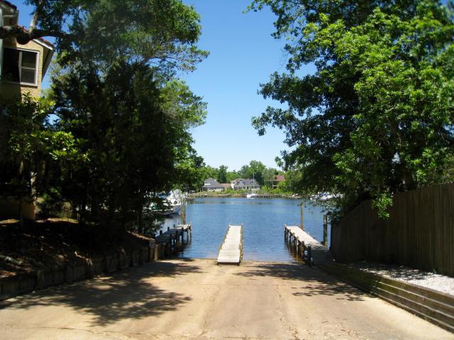 MARINA LANDING - Residential