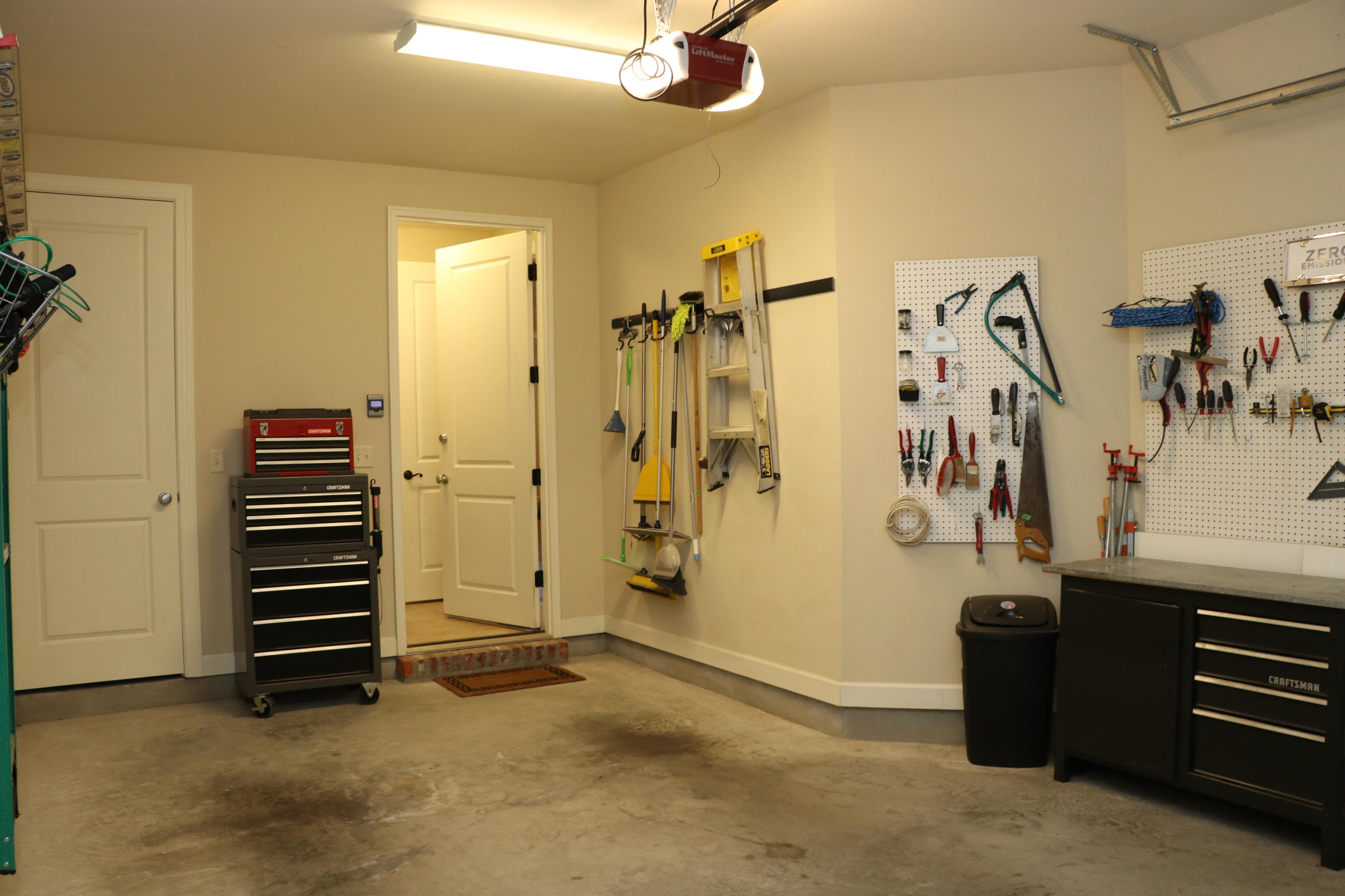 MARINA LANDING - Residential