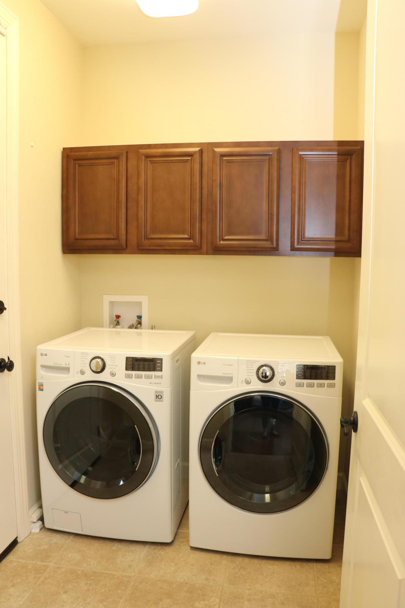 MARINA LANDING - Residential